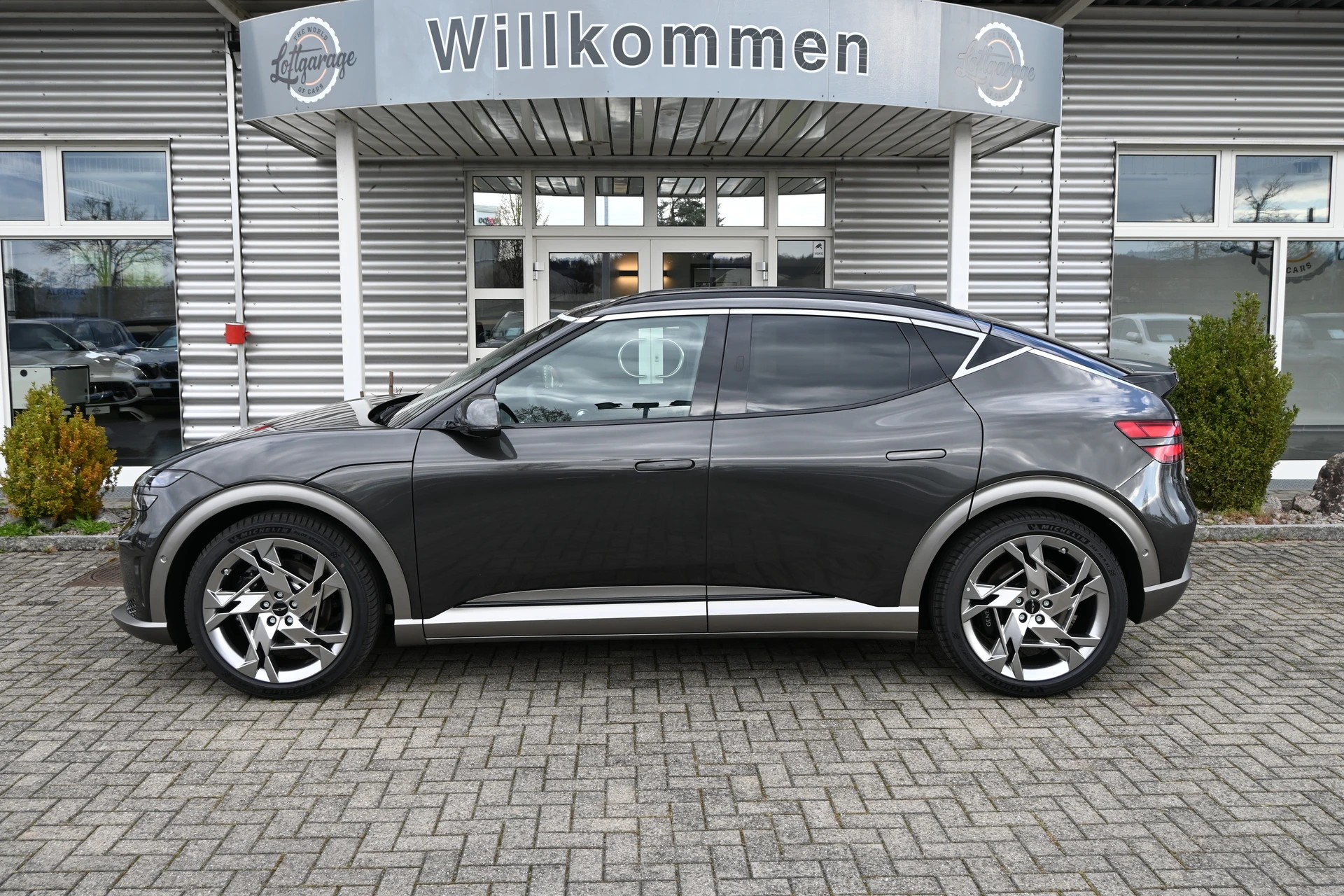 GENESIS GV60 77.4 kWh Sport Plus AWD 490PS 4X4 (CH Auto) + Werksgarantie 09.2029-image-4