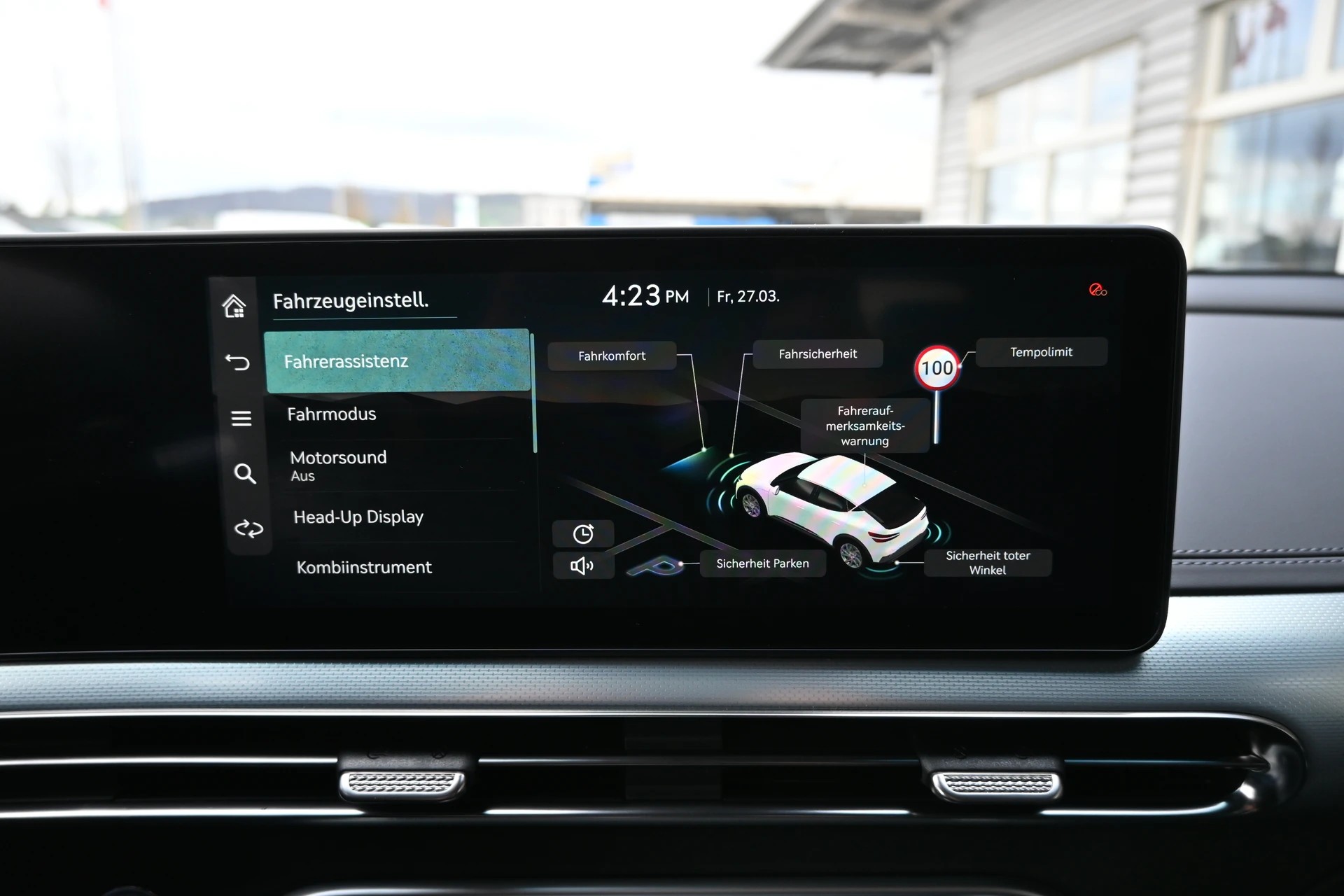 GENESIS GV60 77.4 kWh Sport Plus AWD 490PS 4X4 (CH Auto) + Werksgarantie 09.2029-image-24