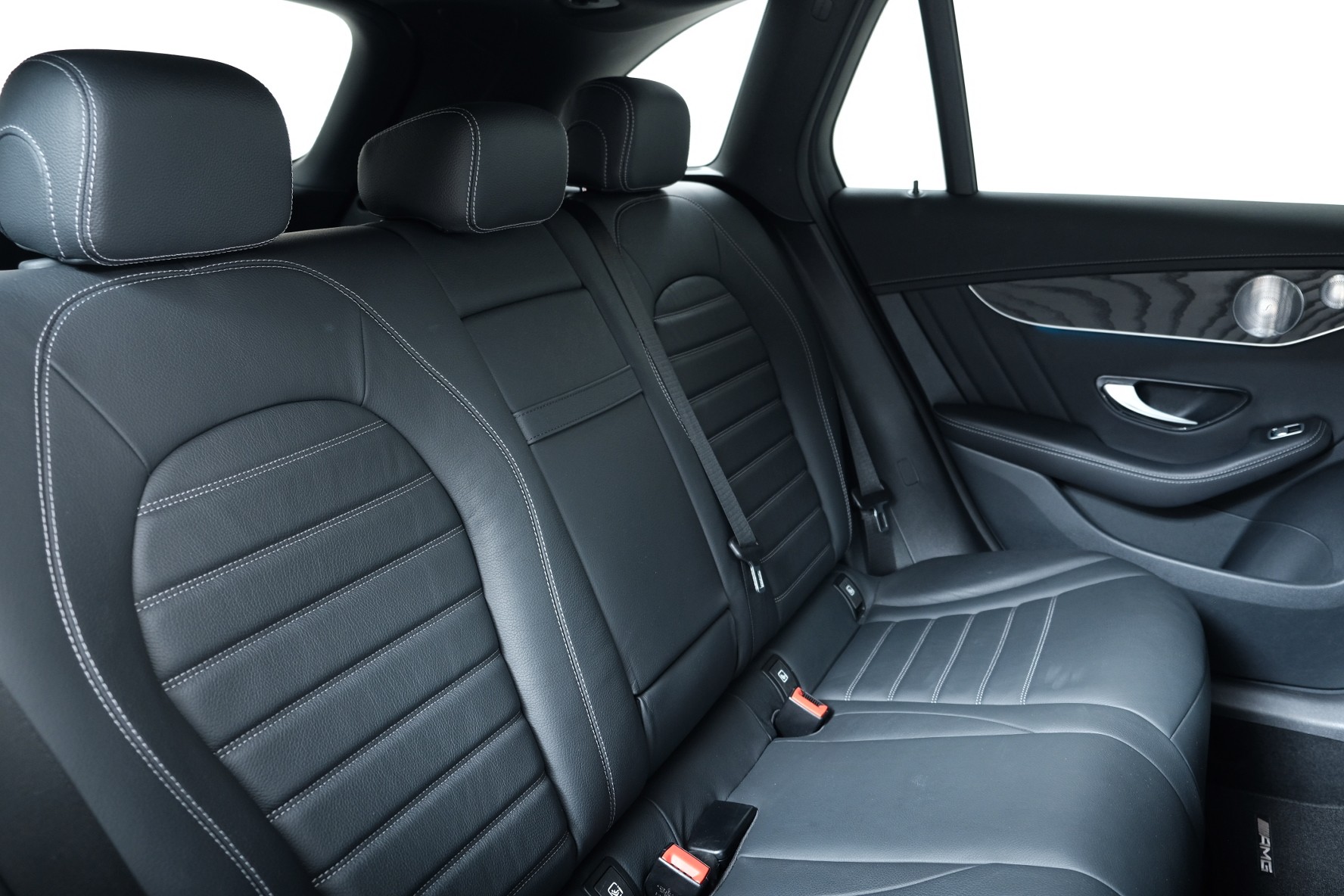 MERCEDES-BENZ GLC 250 d AMG Line 4Matic 9G-Tronic-image-10