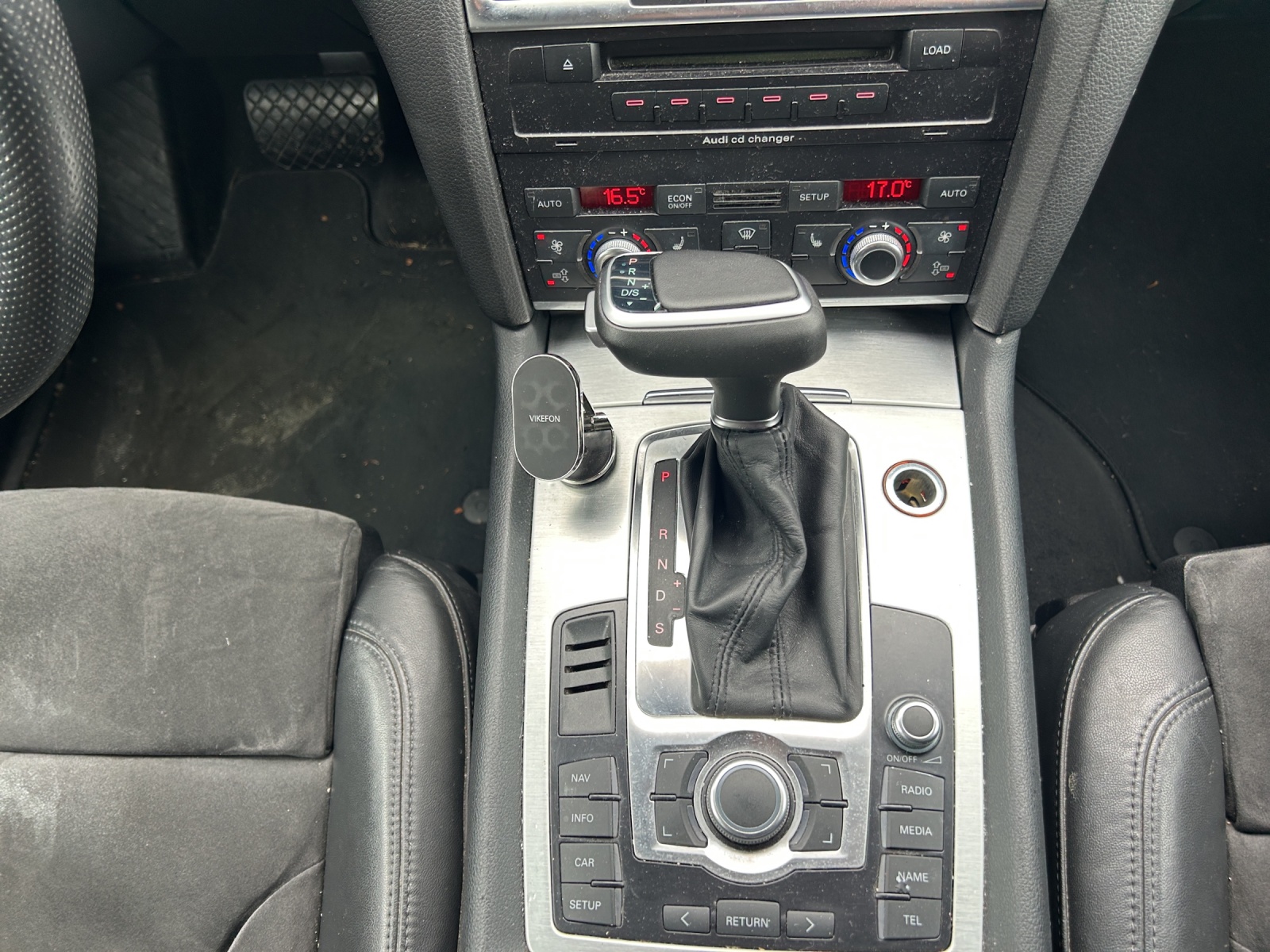 AUDI Q7 3.0 TDI quattro tiptronic-image-11