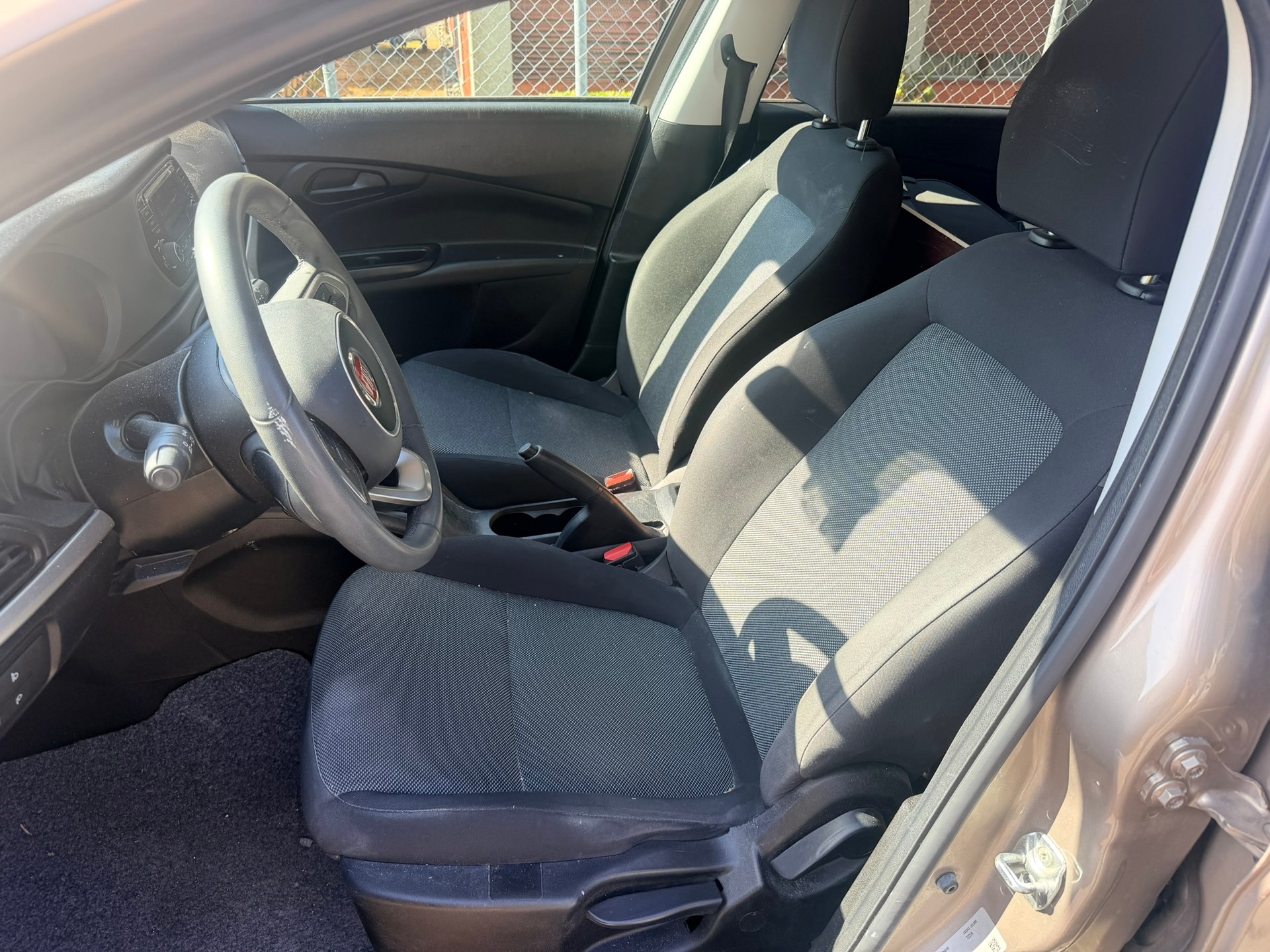 FIAT Tipo 1.4T Station Wagon Street-image-9