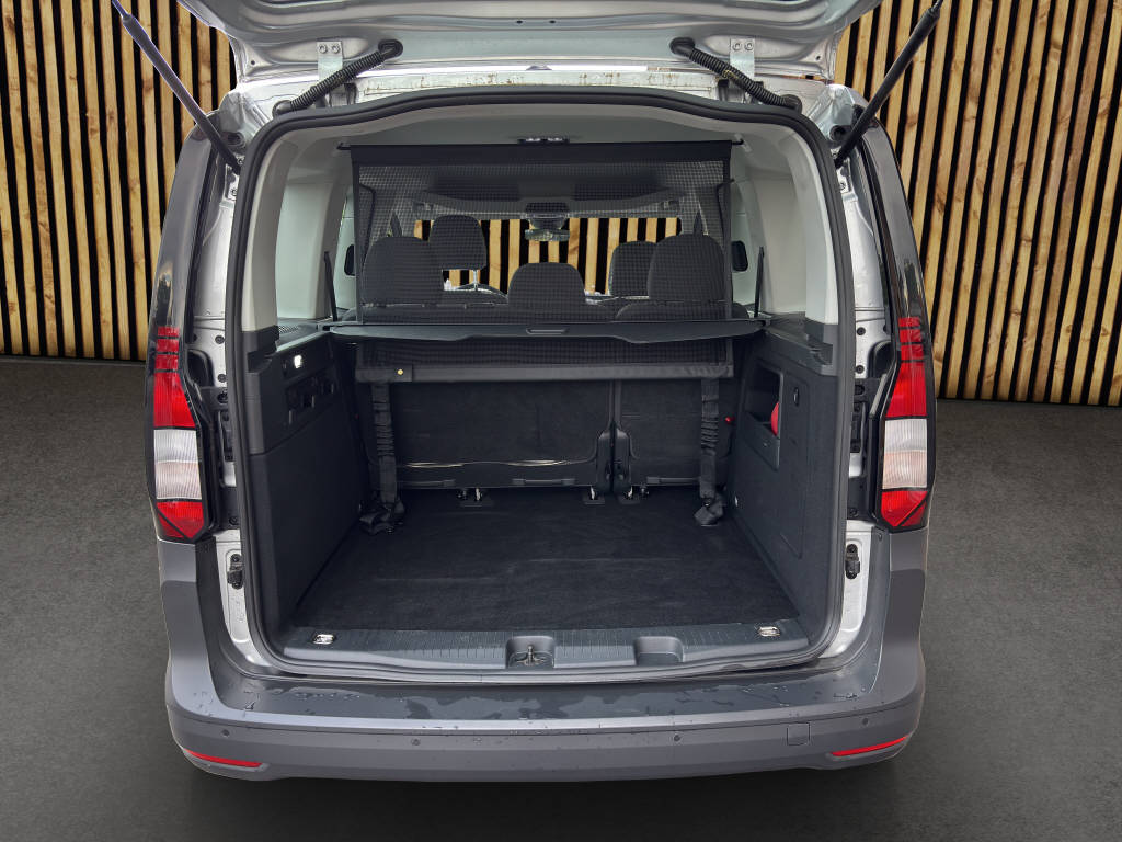 VW Caddy Kombi 2.0 TDI 102 BlueMT-image-14