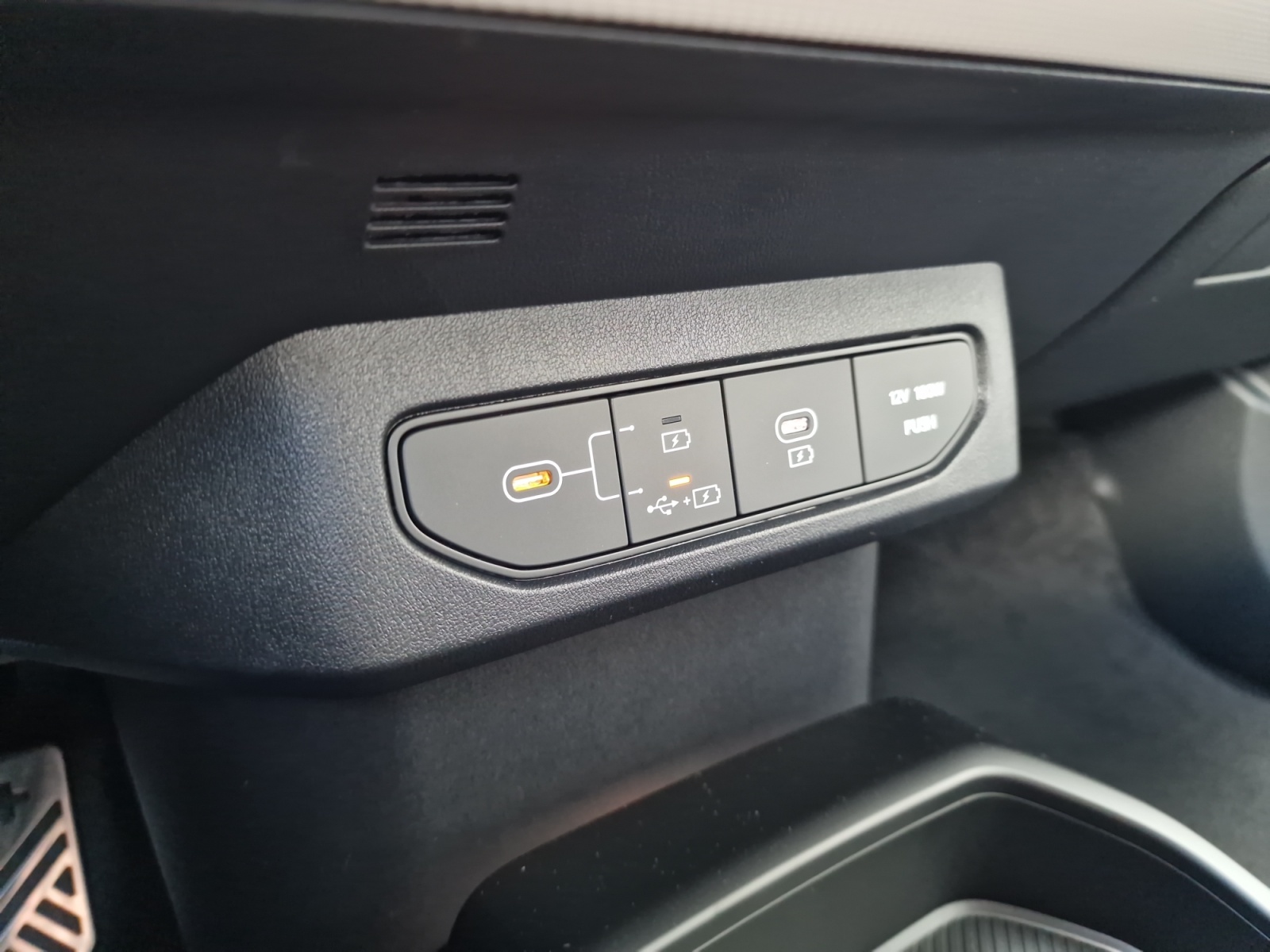 KIA EV4 81,4 kWh GT-Line WLTP 584km V2L-image-24