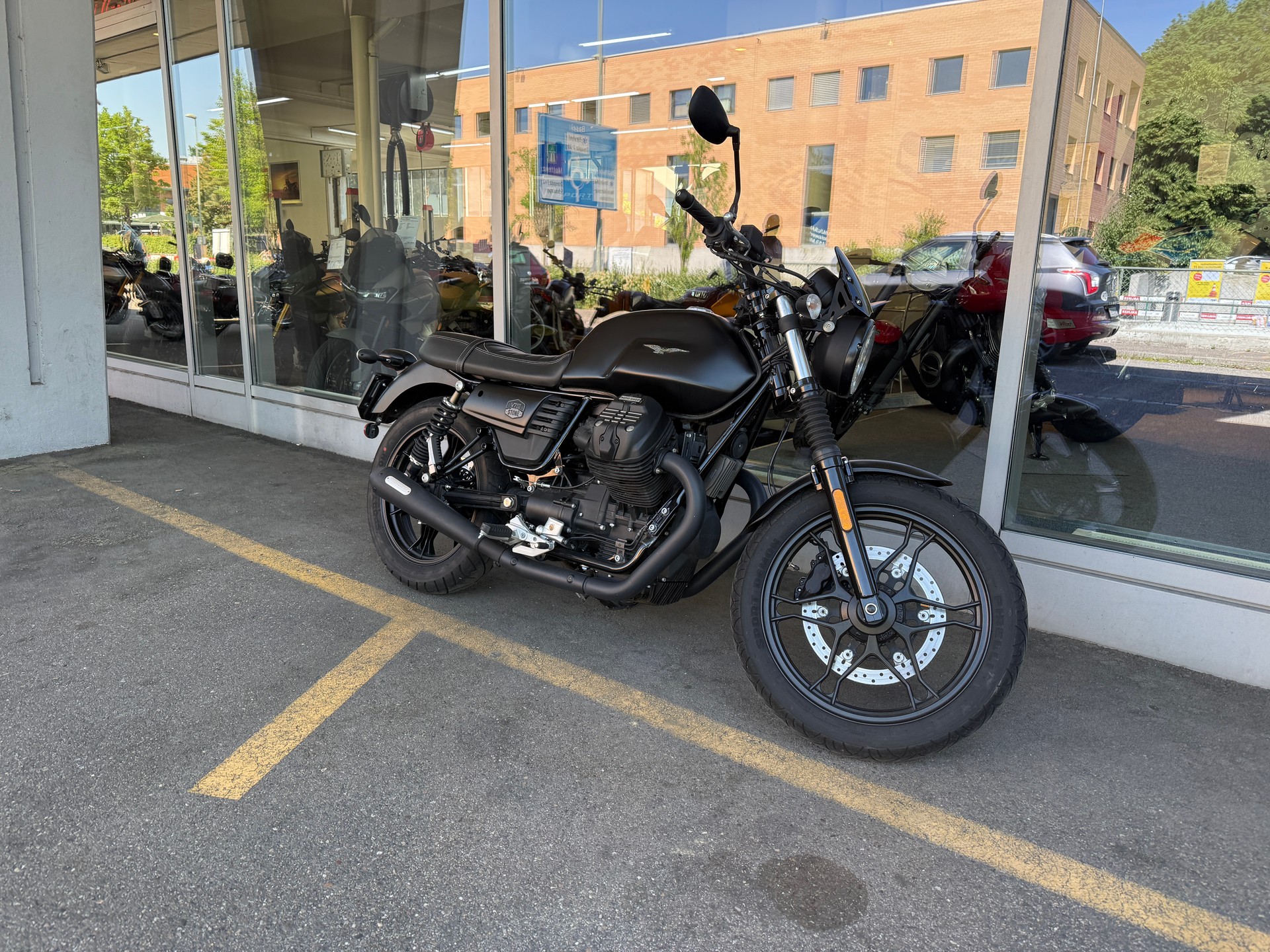 MOTO GUZZI V 7 III Stone