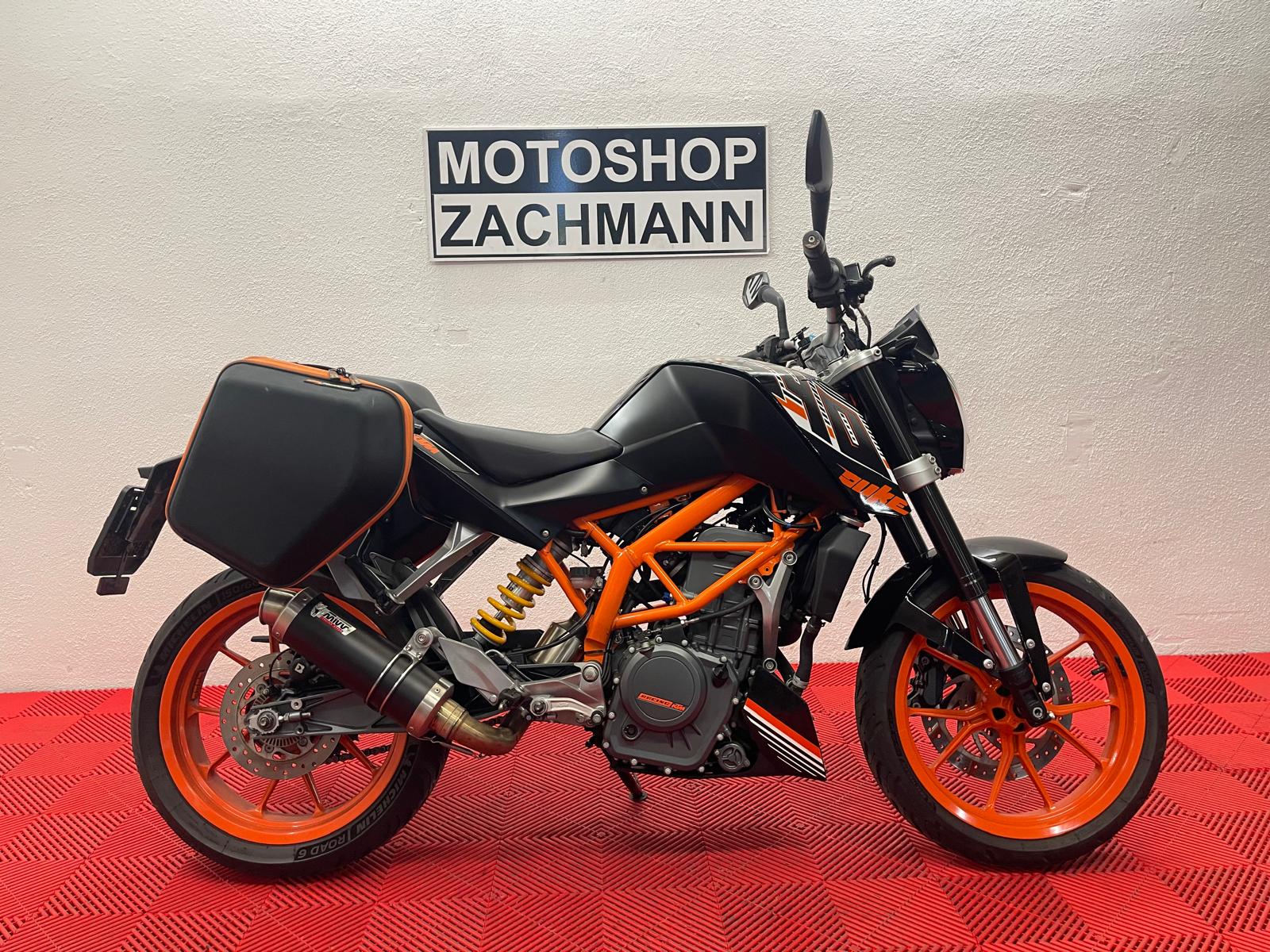 KTM 390 Duke ABS