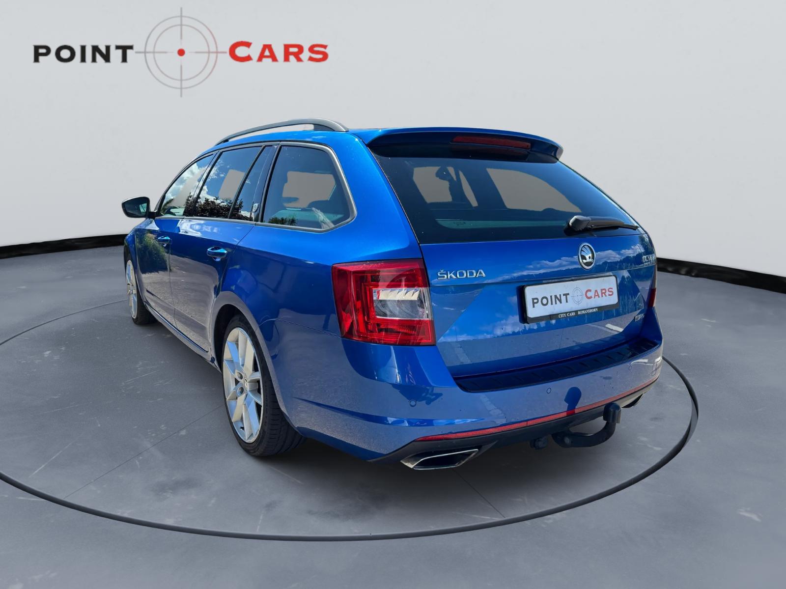 SKODA Octavia Combi 2.0 TSI RS DSG-image-2