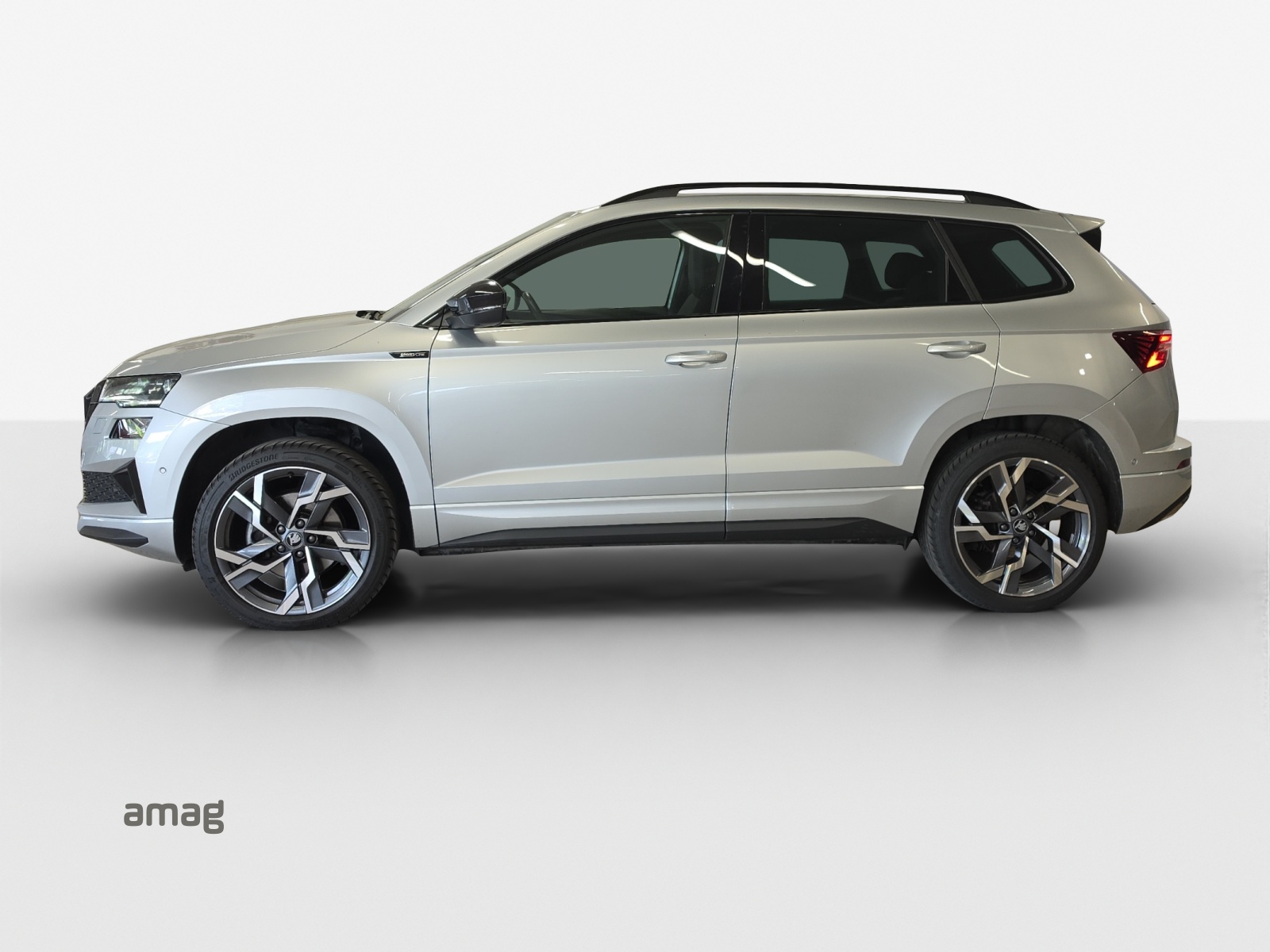 SKODA Karoq 2.0 TSI SportLine 4x4 DSG-image-1