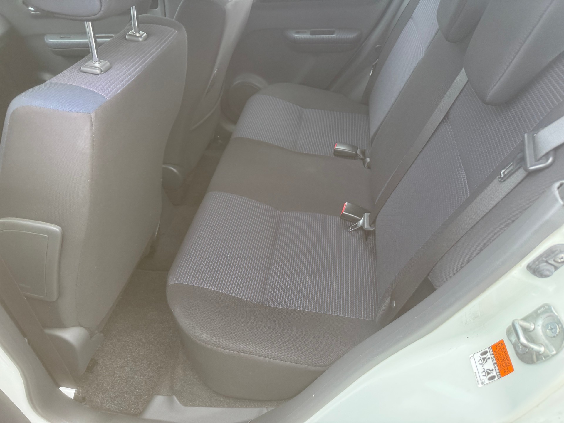 SUZUKI Swift 1.3i 16V GL 4x4-image-5
