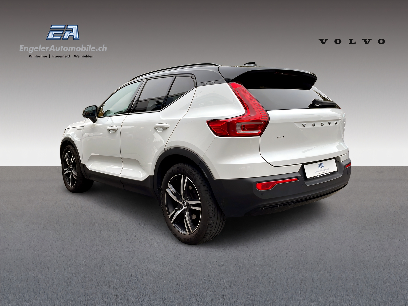VOLVO XC40 1.5 T5 PiH R-Design-image-4