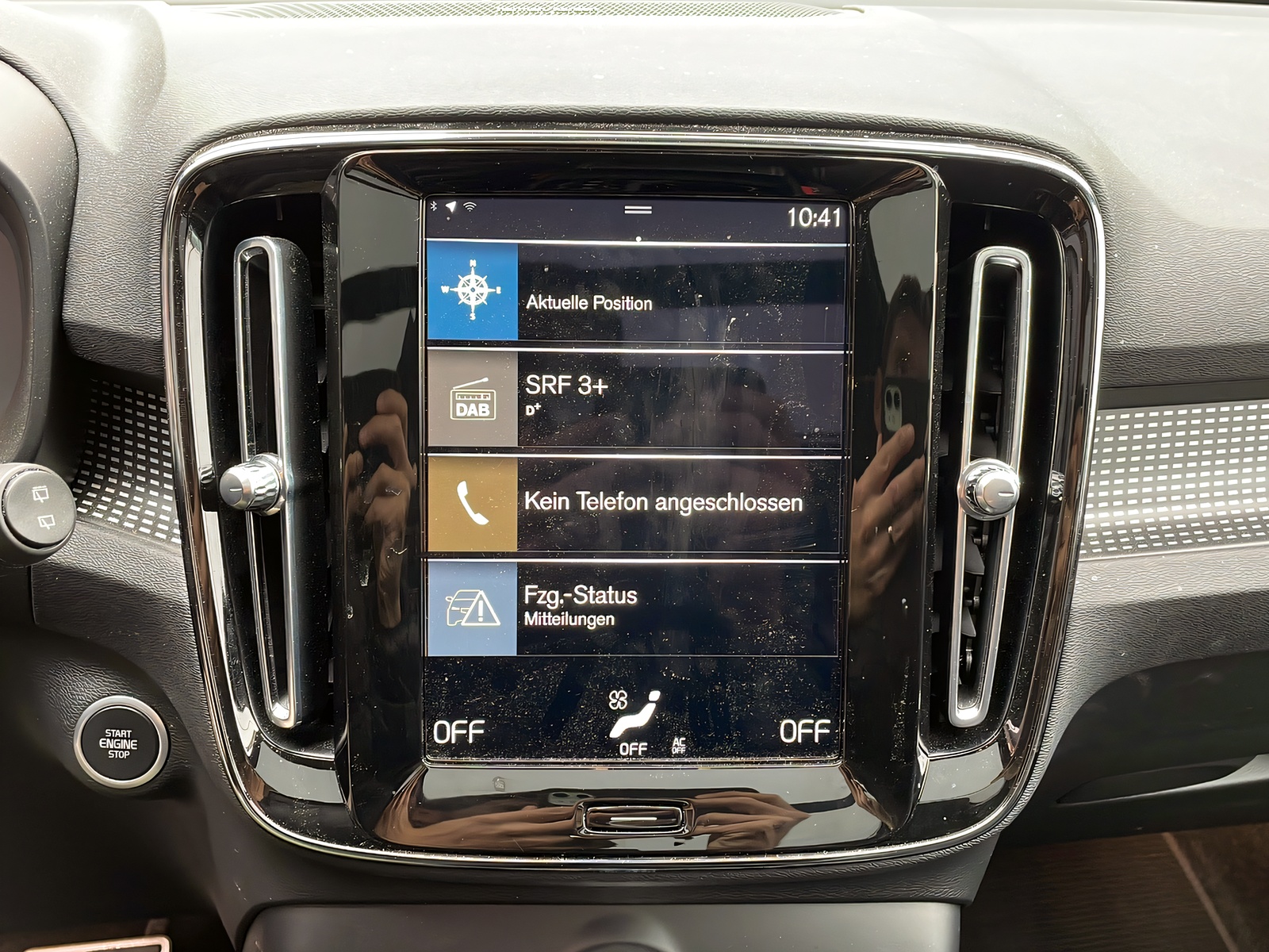 VOLVO XC40 1.5 T5 PiH R-Design-image-12