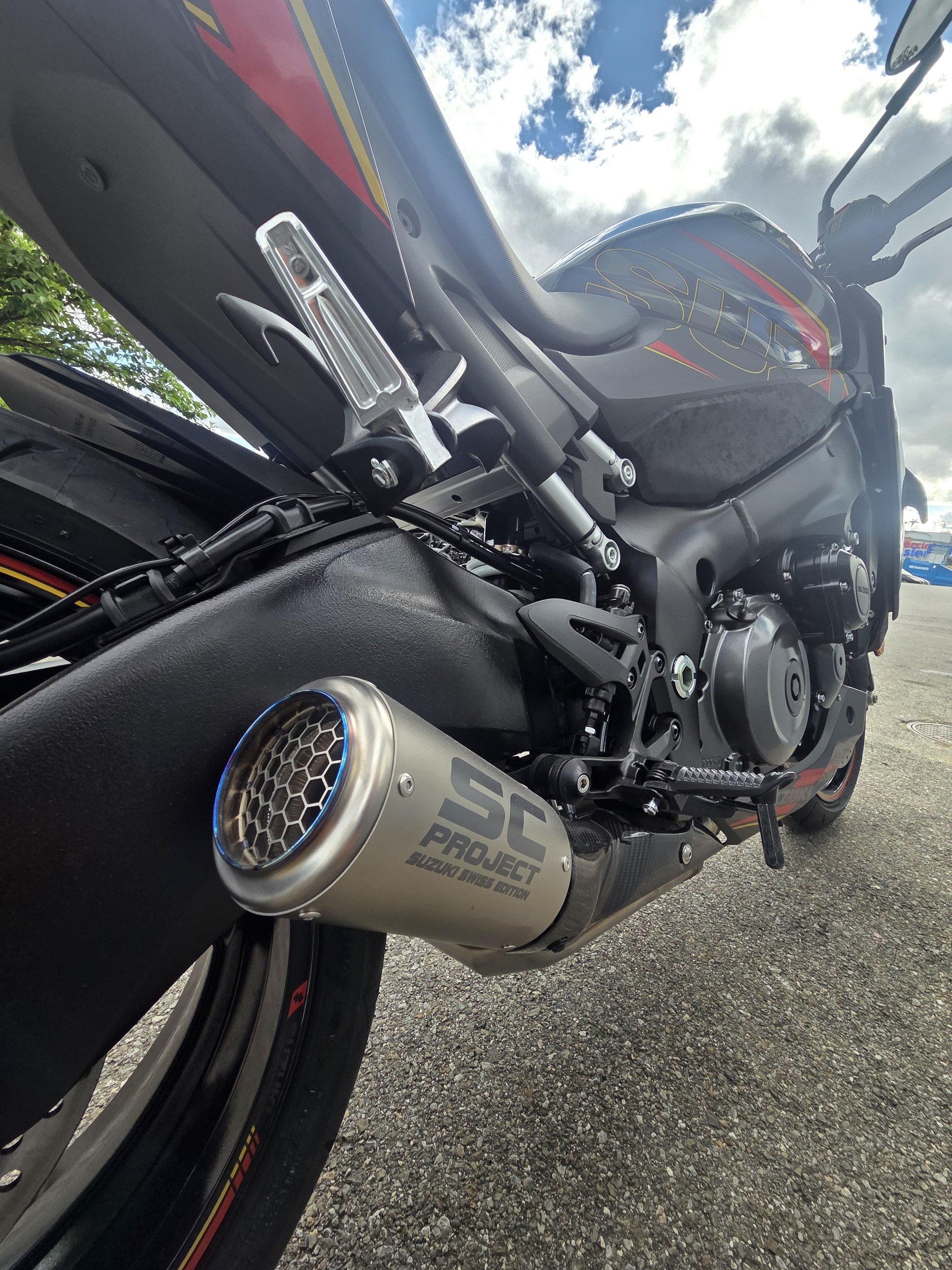 SUZUKI GSX-S 1000 EVO-image-6