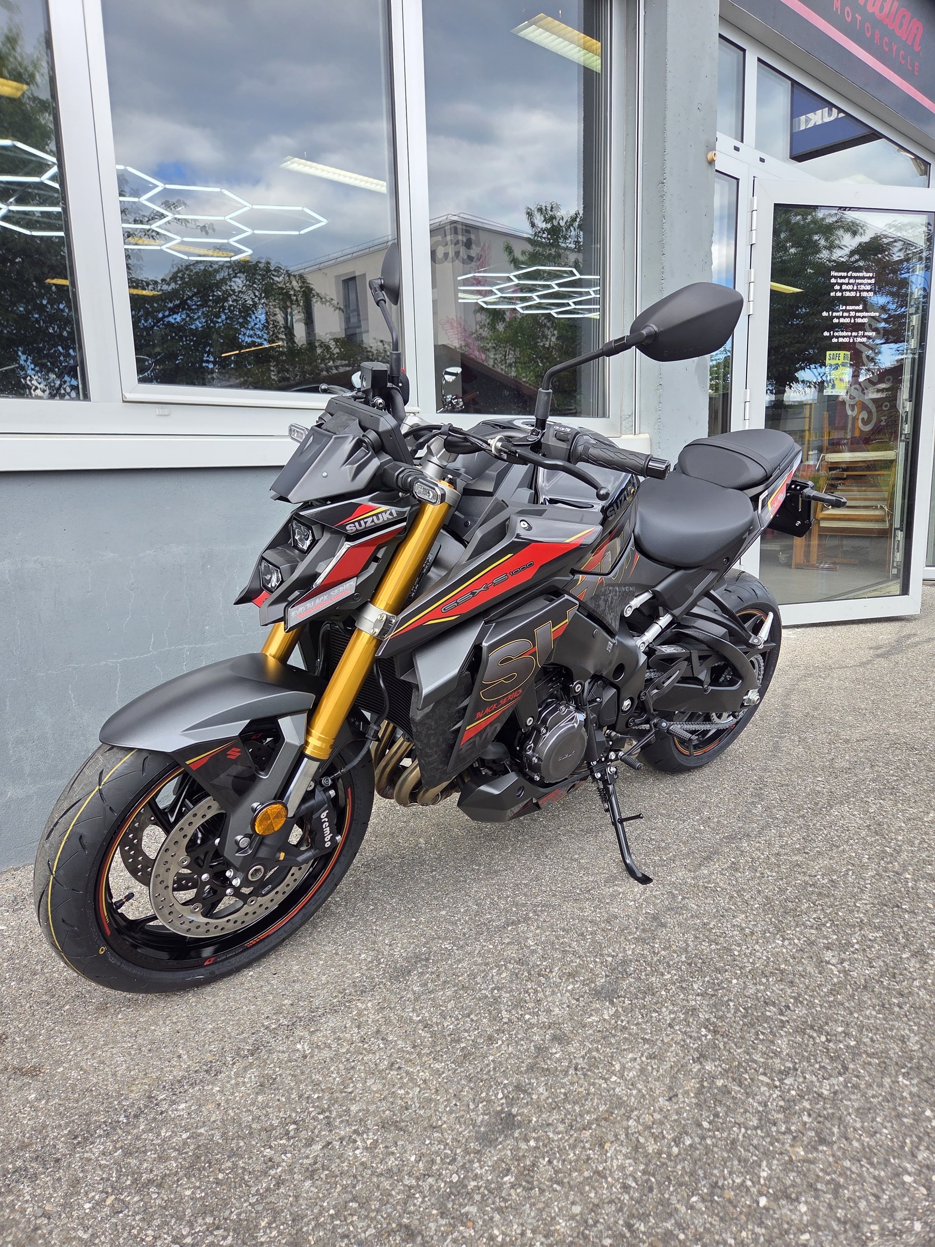 SUZUKI GSX-S 1000 EVO-image-5