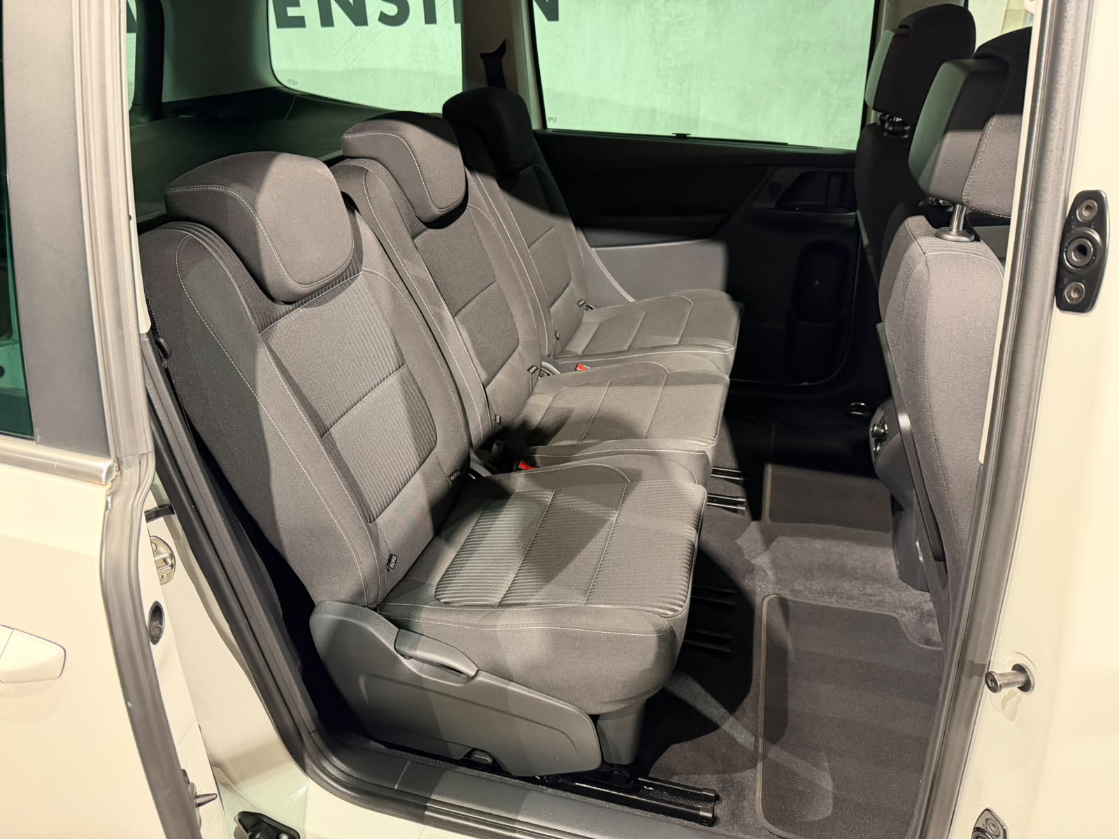 SEAT Alhambra 2.0 TDI Style Eco DSG (CH)-image-15
