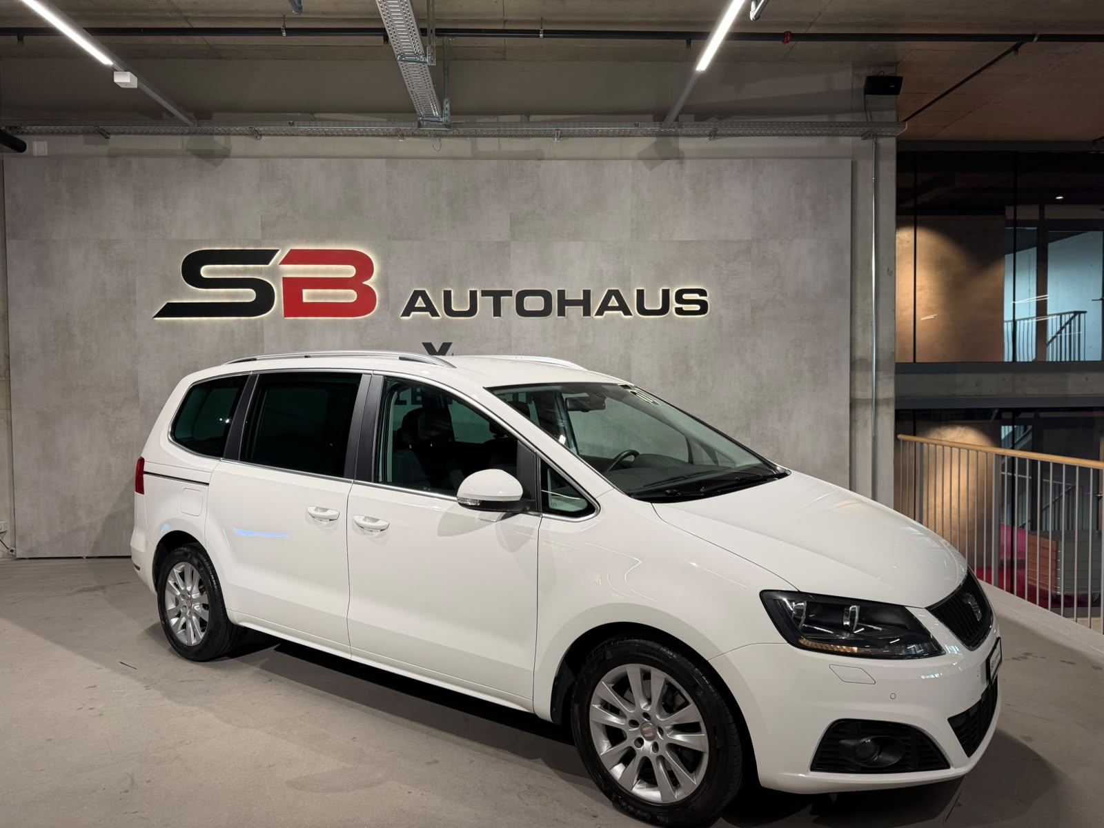 SEAT Alhambra 2.0 TDI Style Eco DSG (CH)-image-0