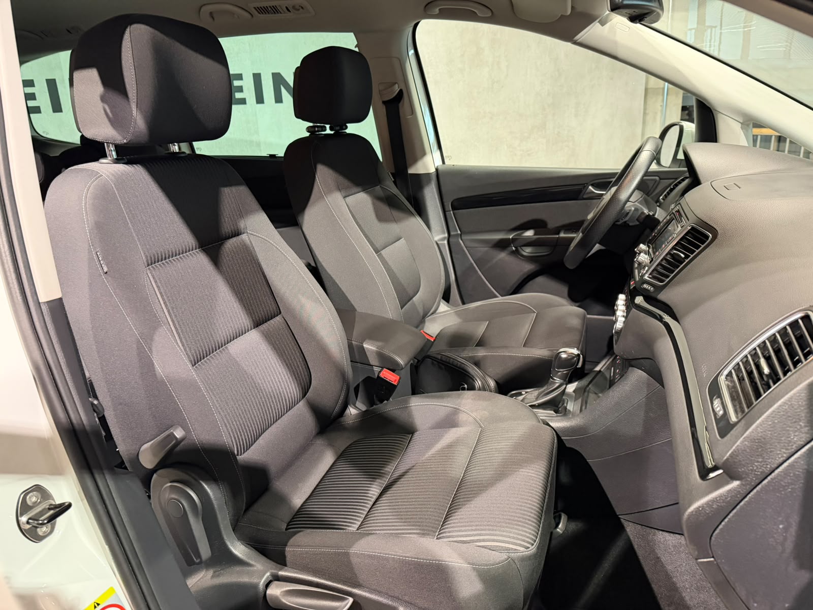SEAT Alhambra 2.0 TDI Style Eco DSG (CH)-image-14