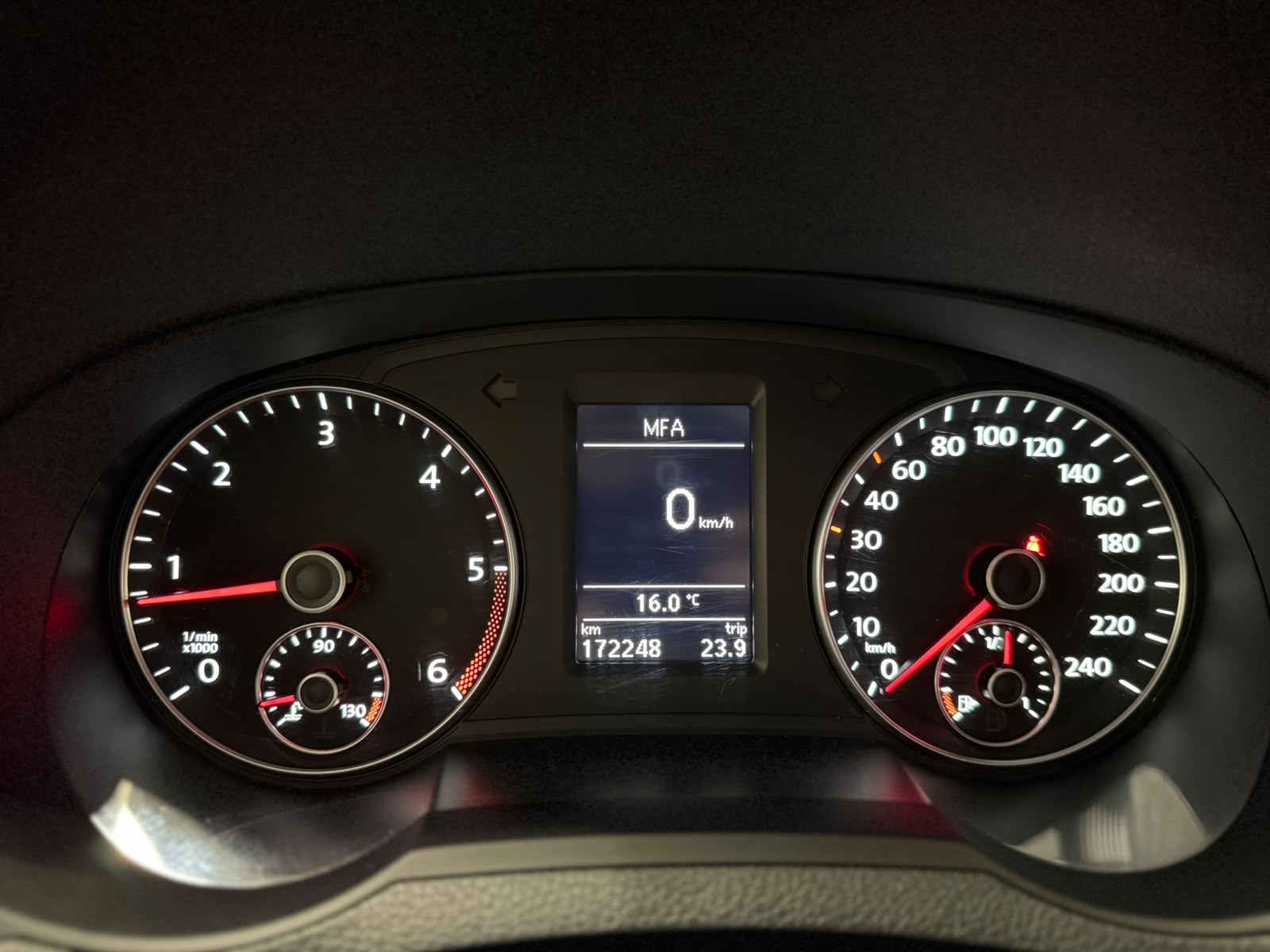 SEAT Alhambra 2.0 TDI Style Eco DSG (CH)-image-22