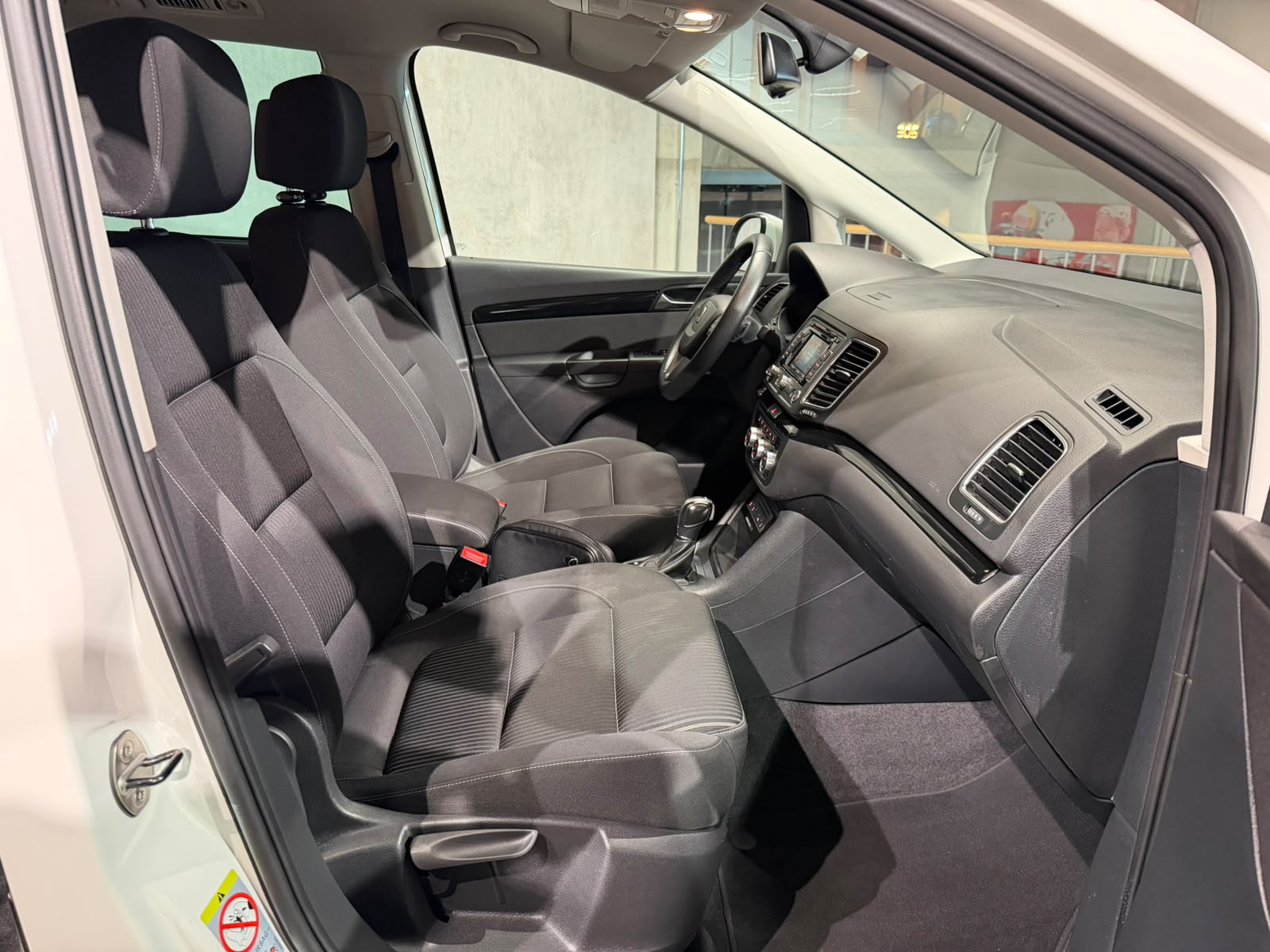 SEAT Alhambra 2.0 TDI Style Eco DSG (CH)-image-18