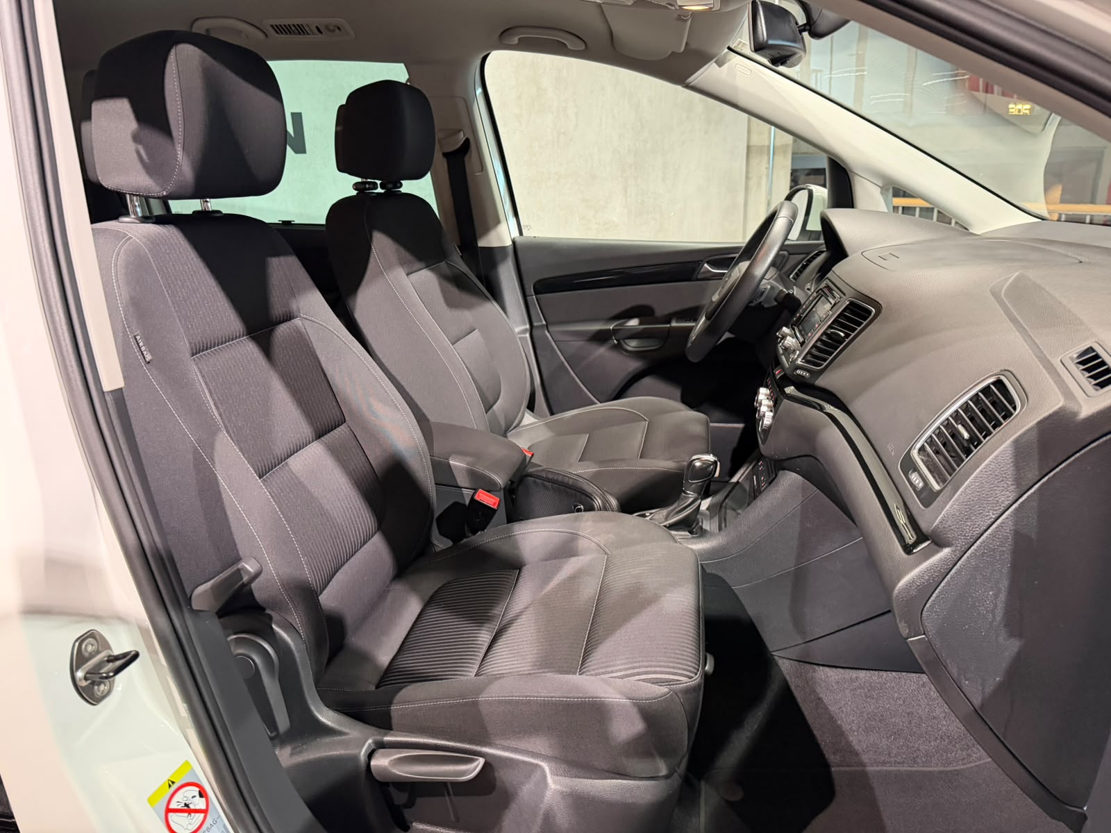SEAT Alhambra 2.0 TDI Style Eco DSG (CH)-image-13