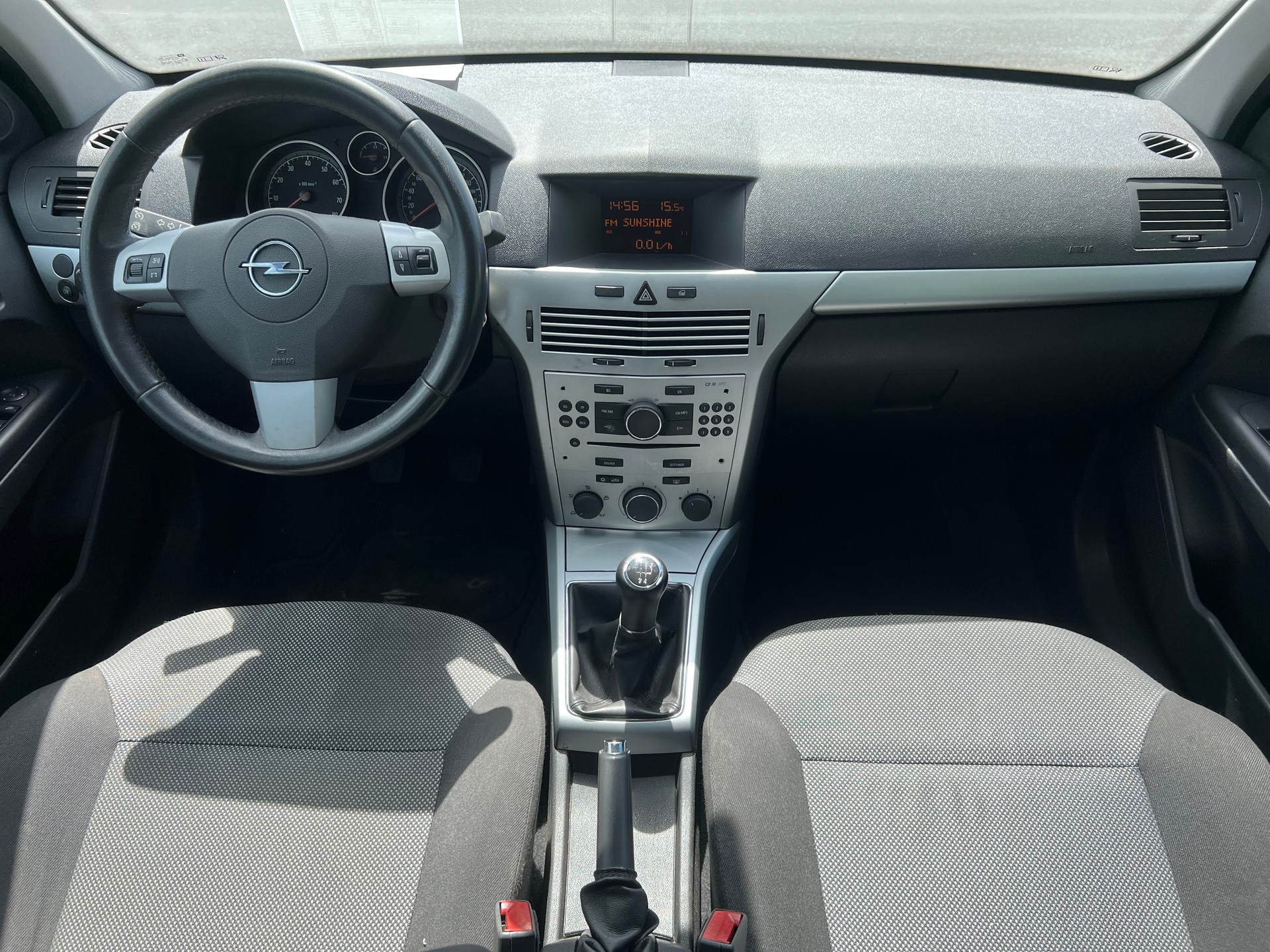 OPEL Astra 1.6i 16V Diamond-image-10