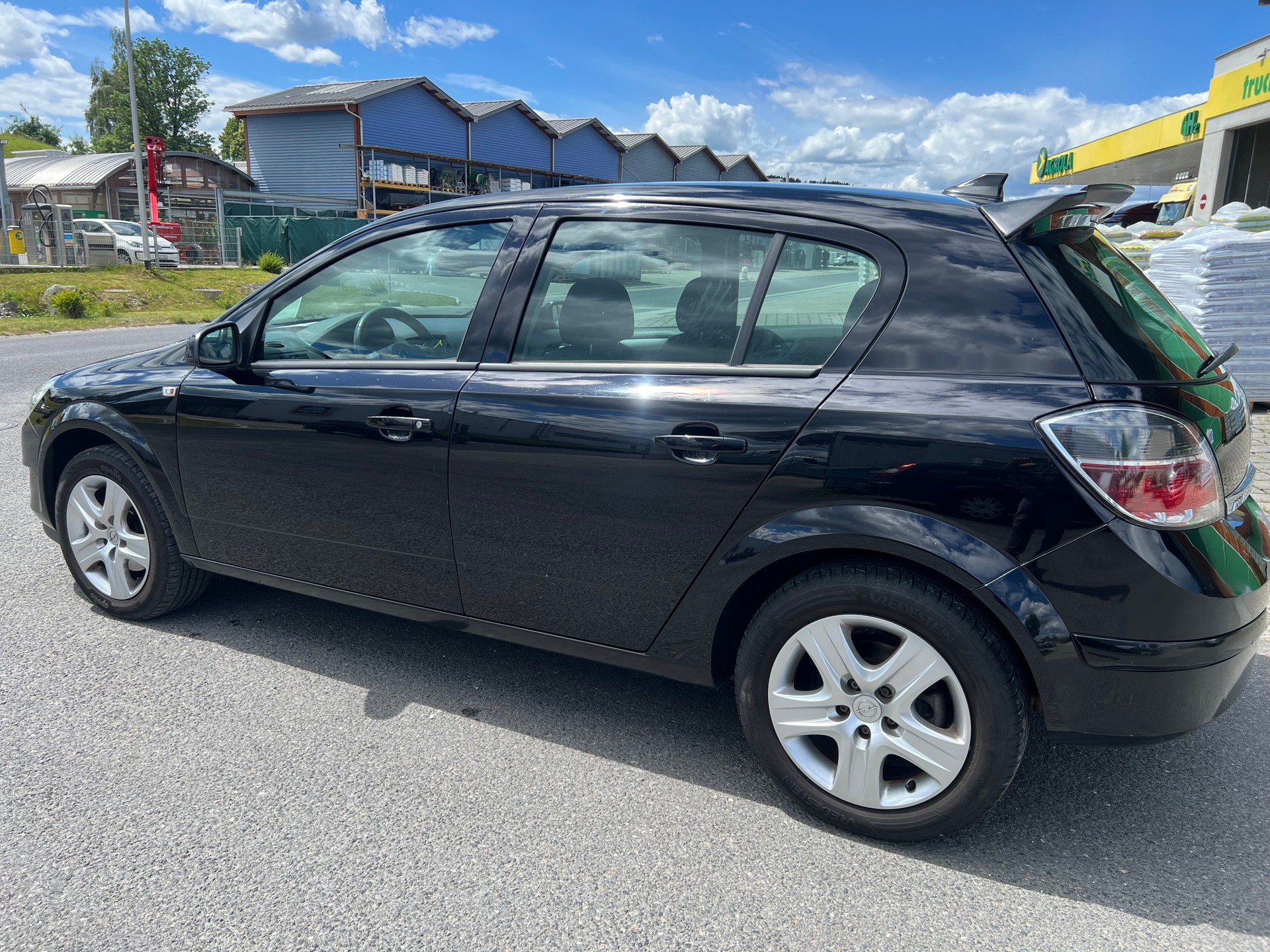 OPEL Astra 1.6i 16V Diamond-image-3