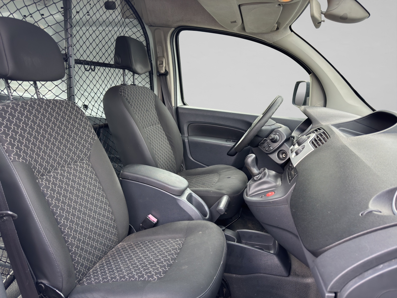 RENAULT Kangoo dCi 75 Business-image-14