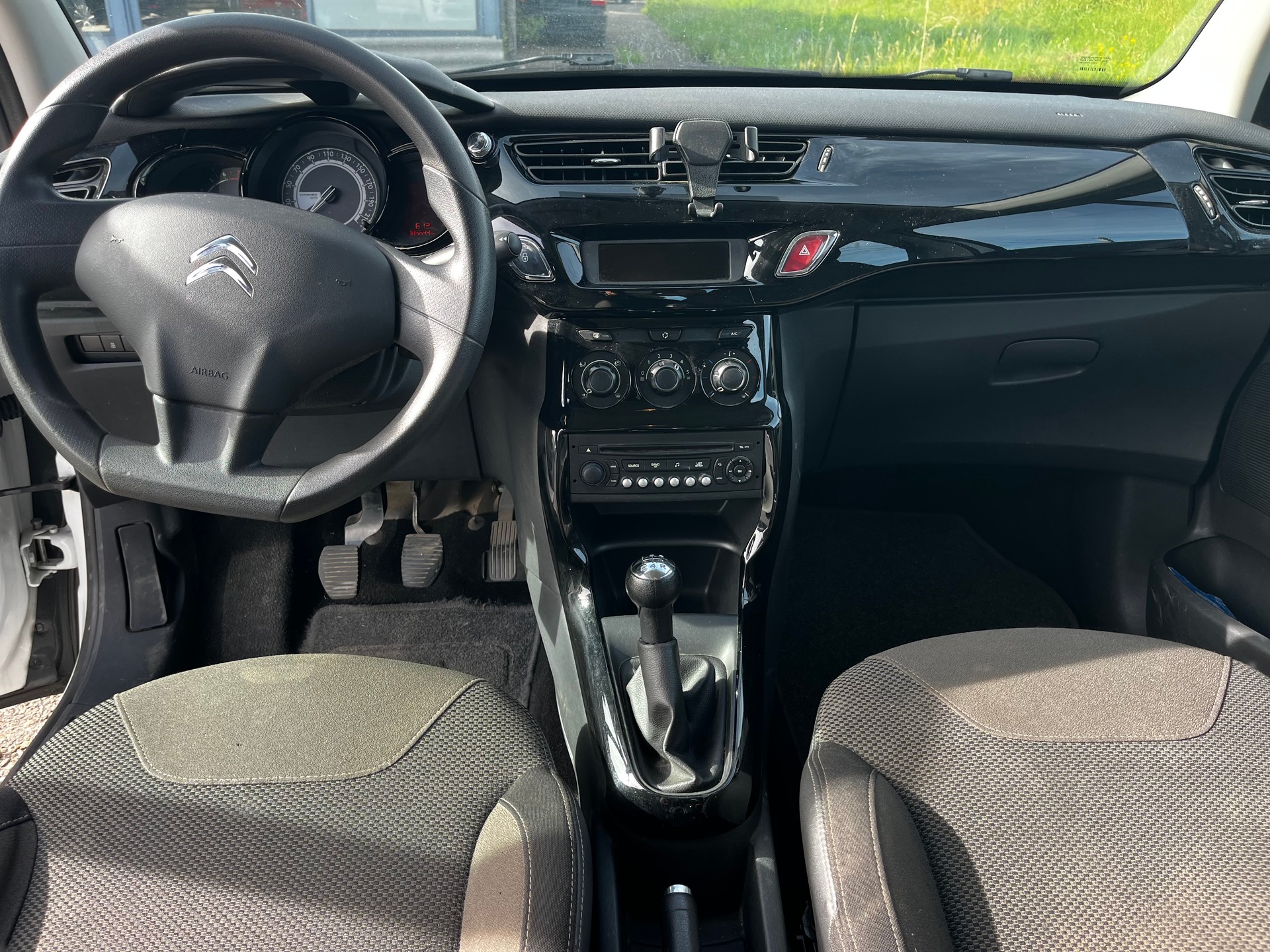 CITROEN C3 1.2i Tonic-image-11