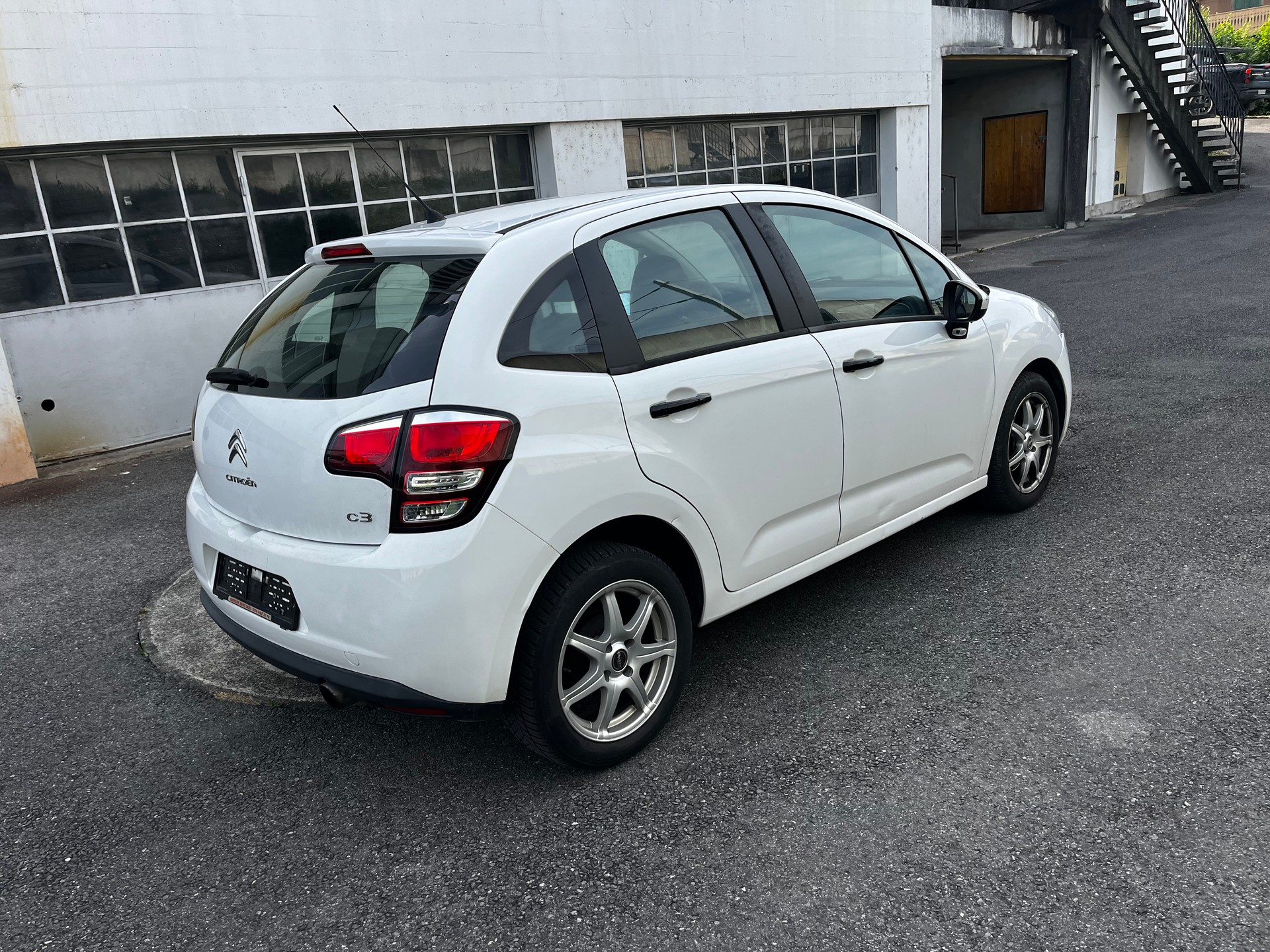CITROEN C3 1.2i Tonic-image-2
