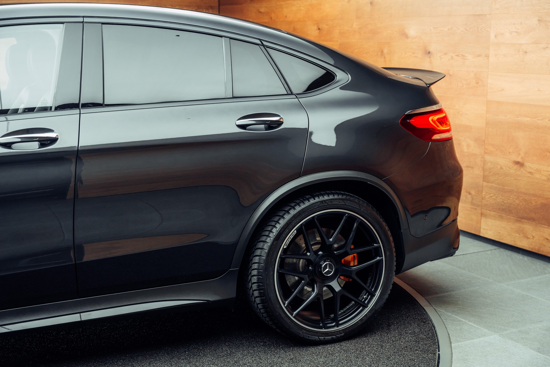 MERCEDES-BENZ GLC Coupé 63 S AMG 4Matic 9G-Tronic-image-19