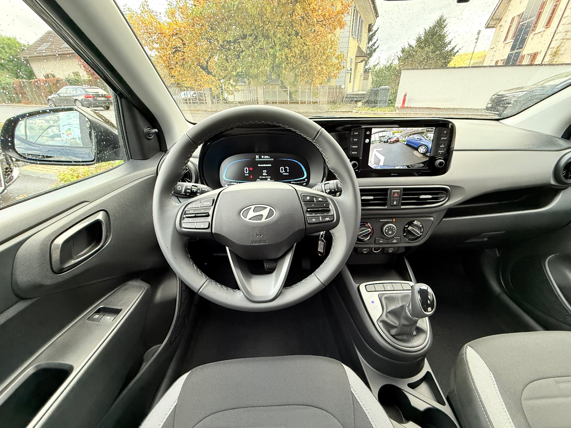 HYUNDAI i10 1.0 Origo Aut.-image-12