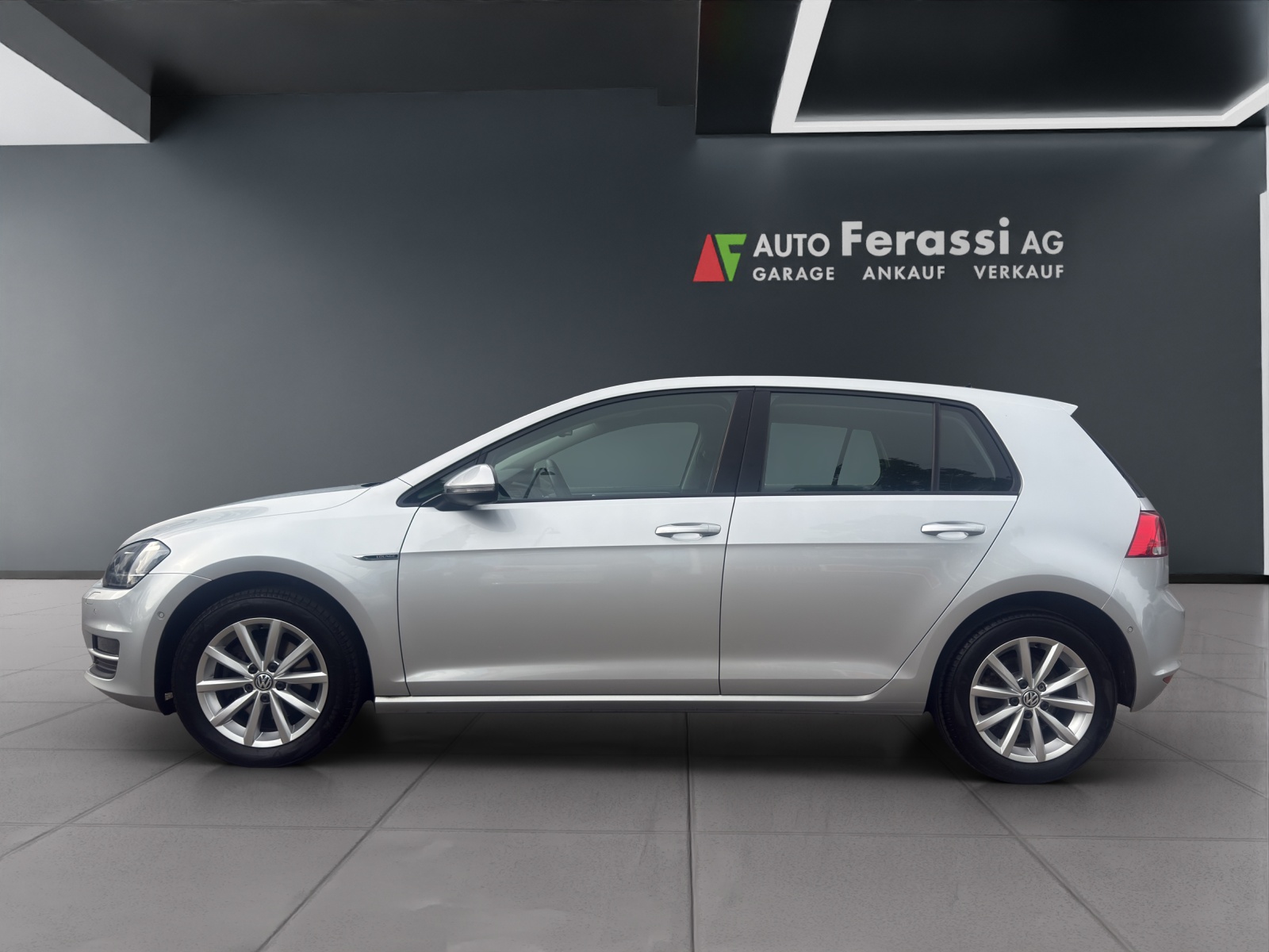 VW Golf 1.4 TSI Lounge DSG-image-1