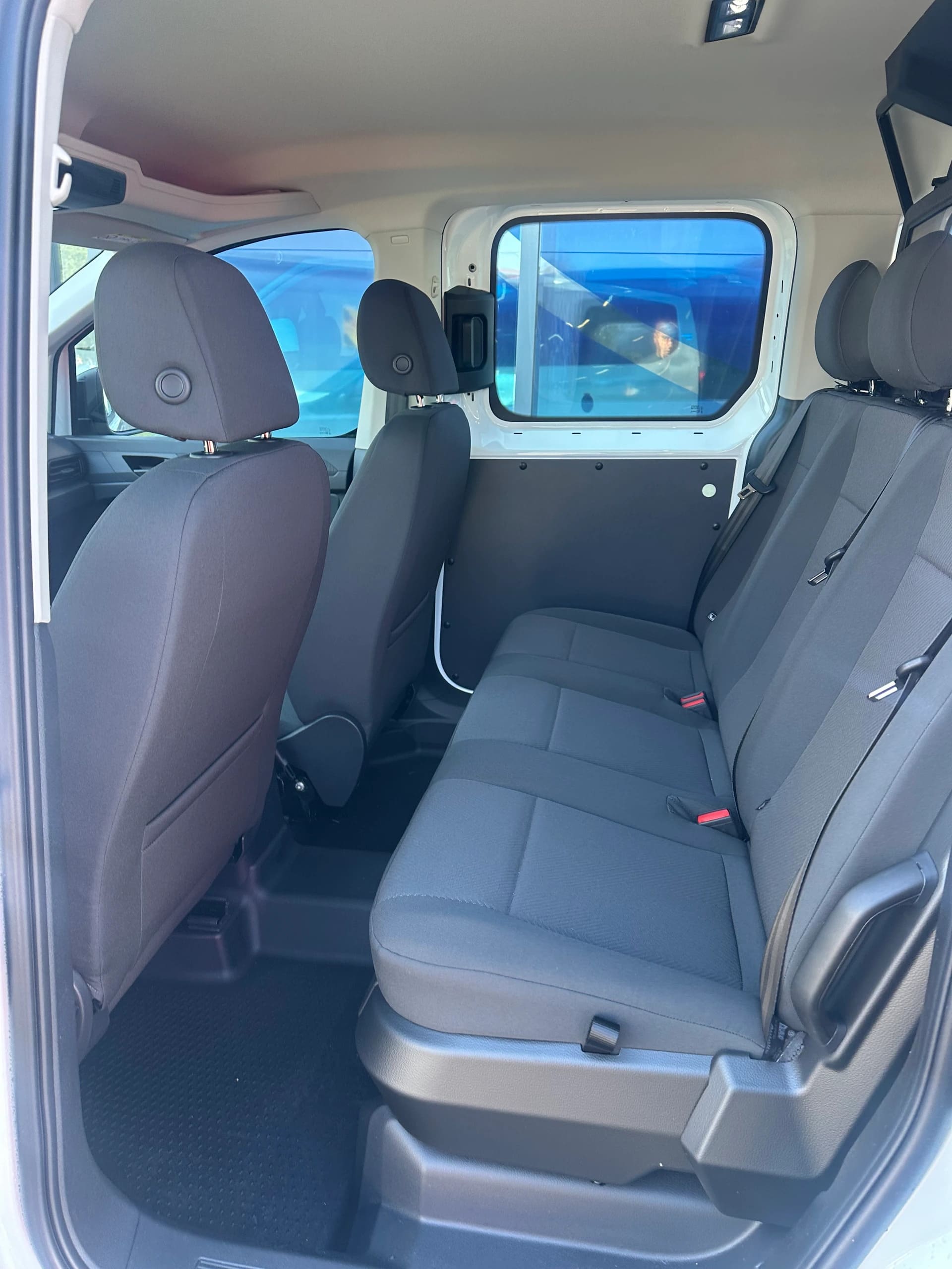 FORD Grand Transit Connect FlexCab Trend/2.0/102CV/Man.-image-11