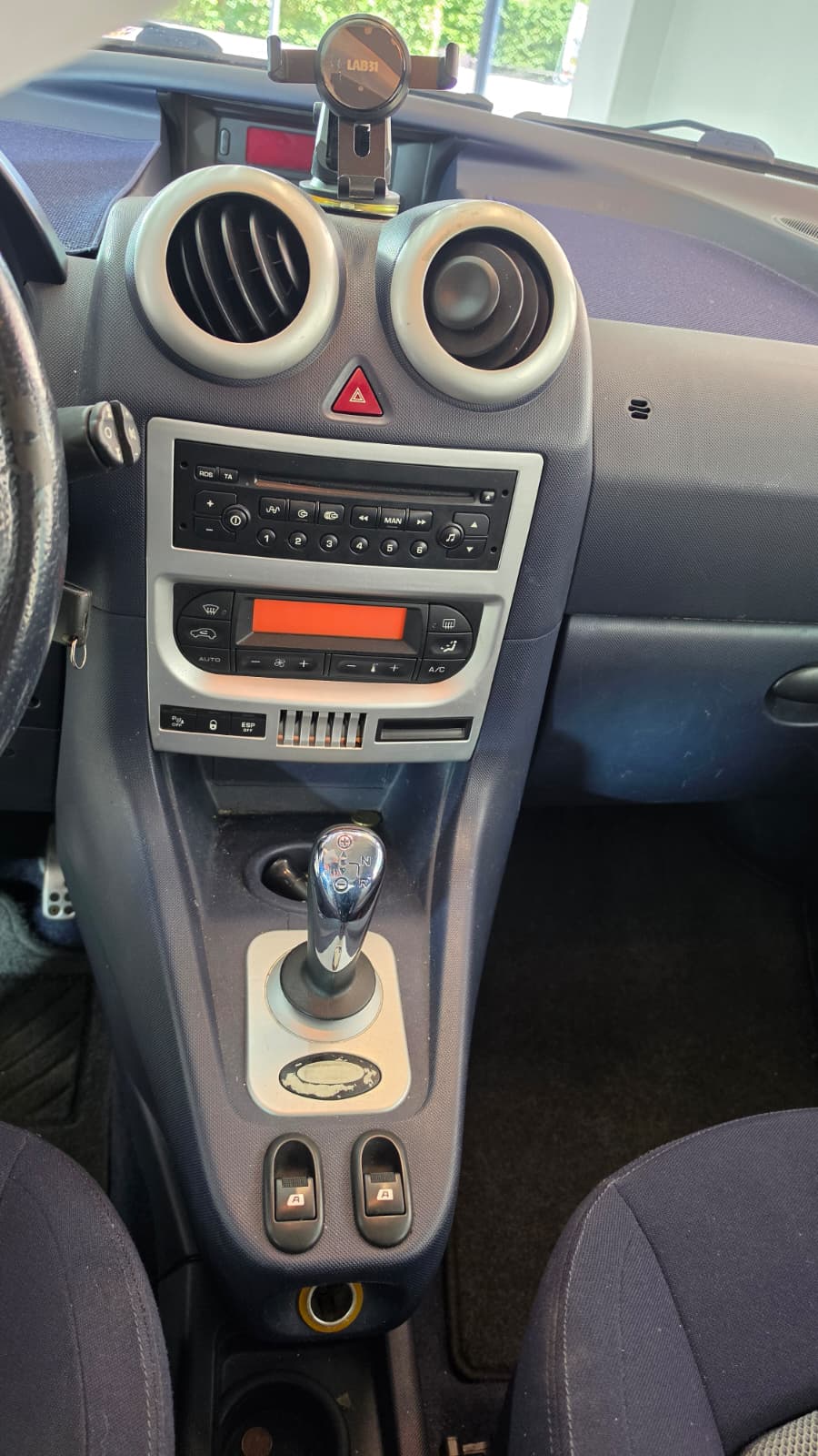 PEUGEOT 1007 1.6 Trendy 2-Tronic Frisch ab MFK und Frisch ab Service-image-6