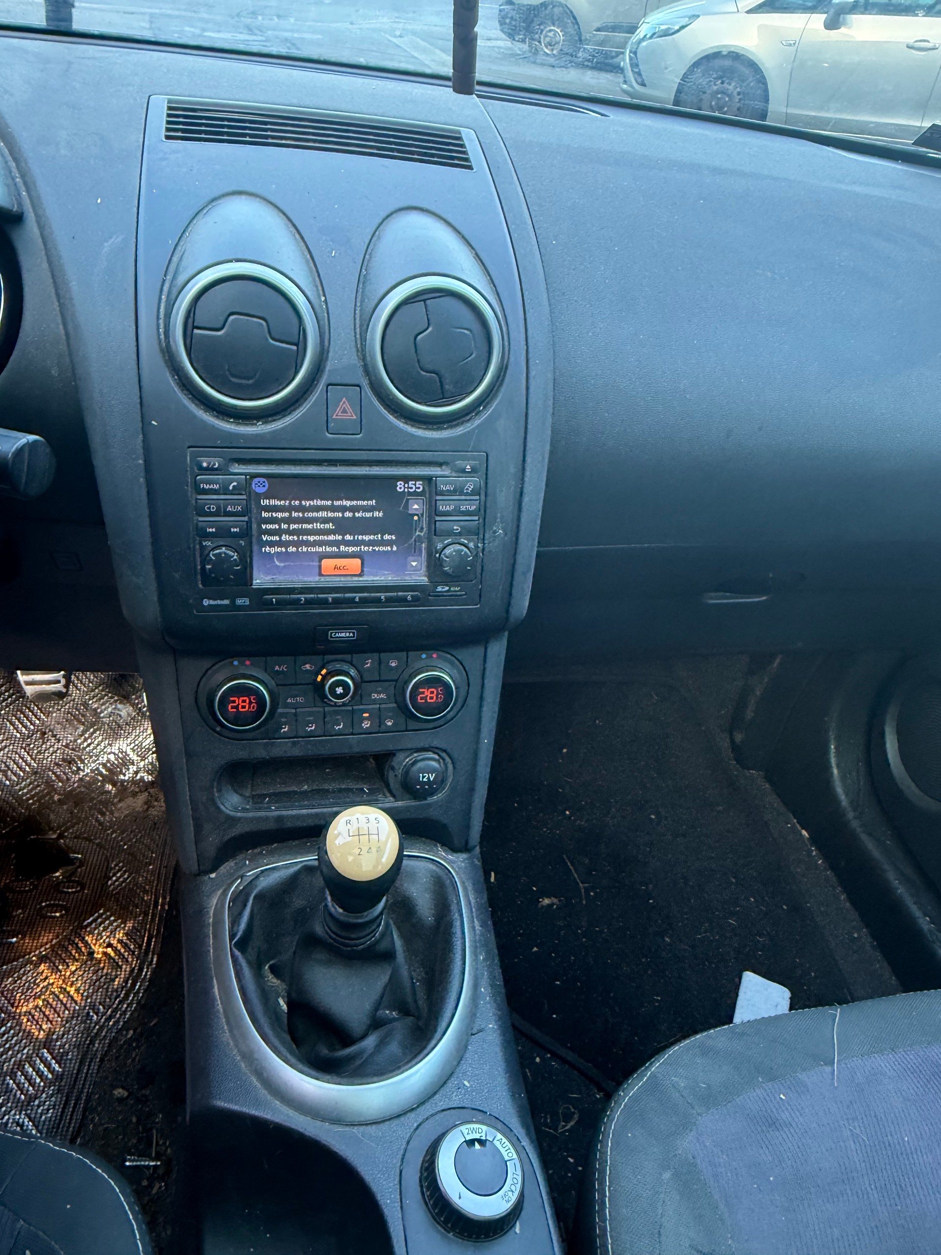 NISSAN Qashqai 2.0 4WD tekna-image-5