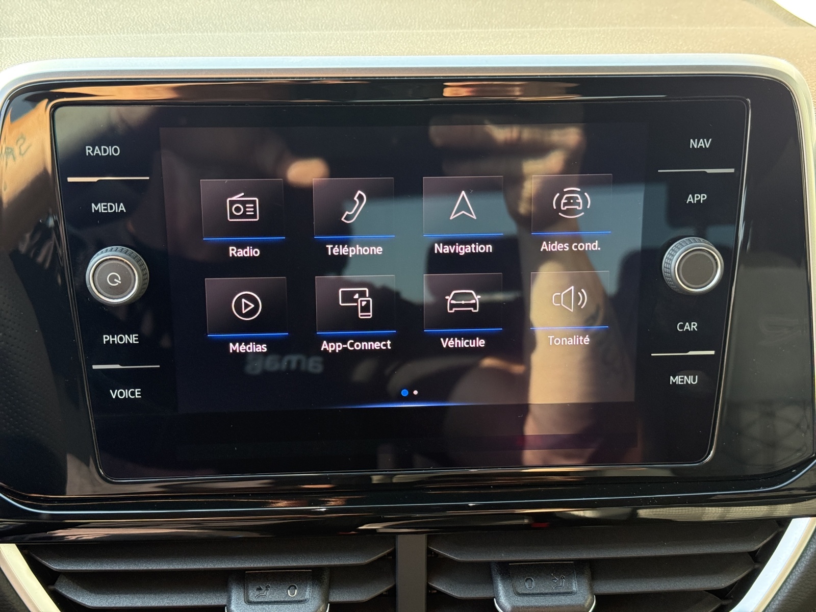 VW T-Roc 2.0 TSI R-Line DSG 4Motion-image-15