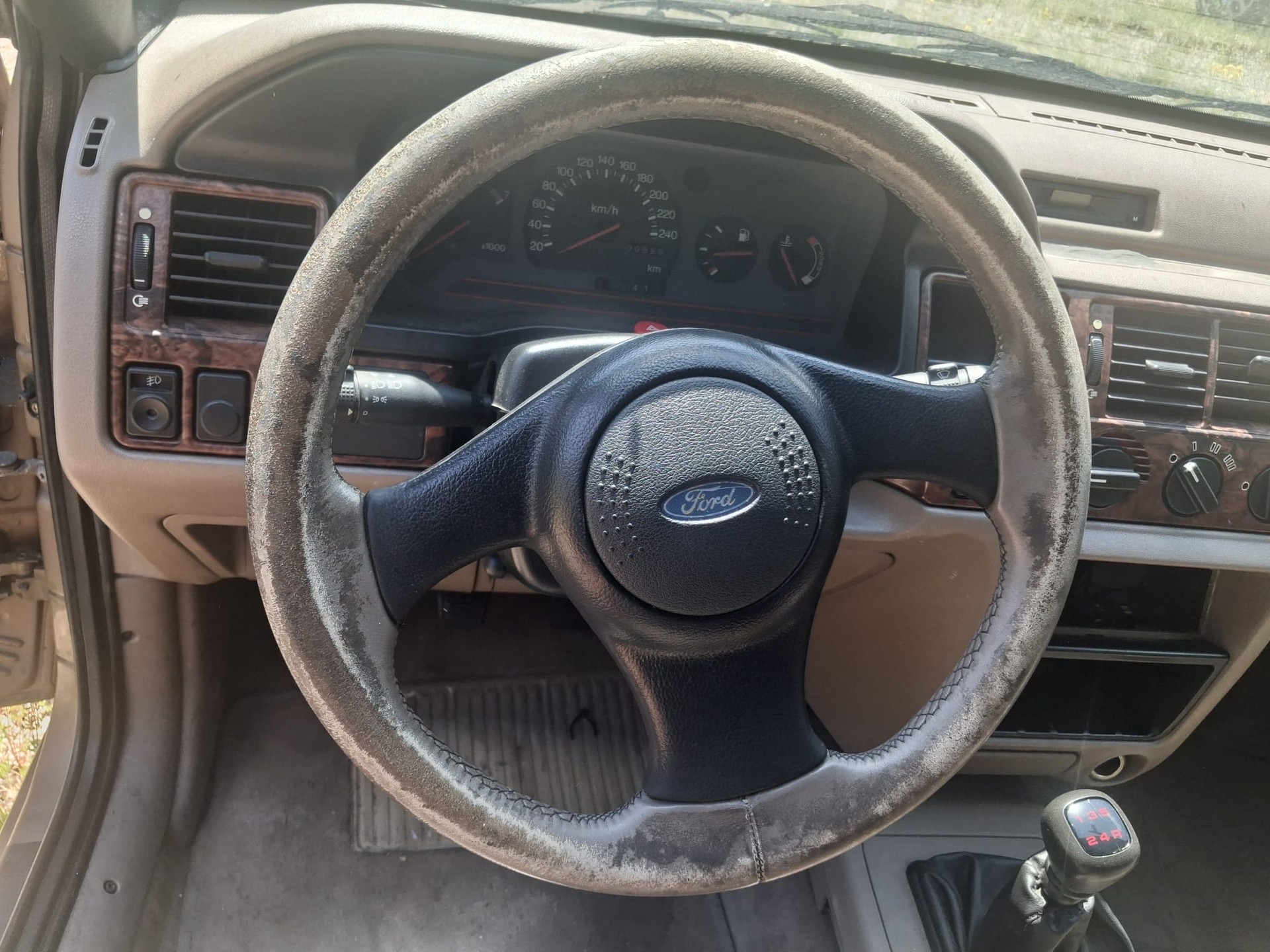 FORD Escort 1.8i 16V XR3i-image-7