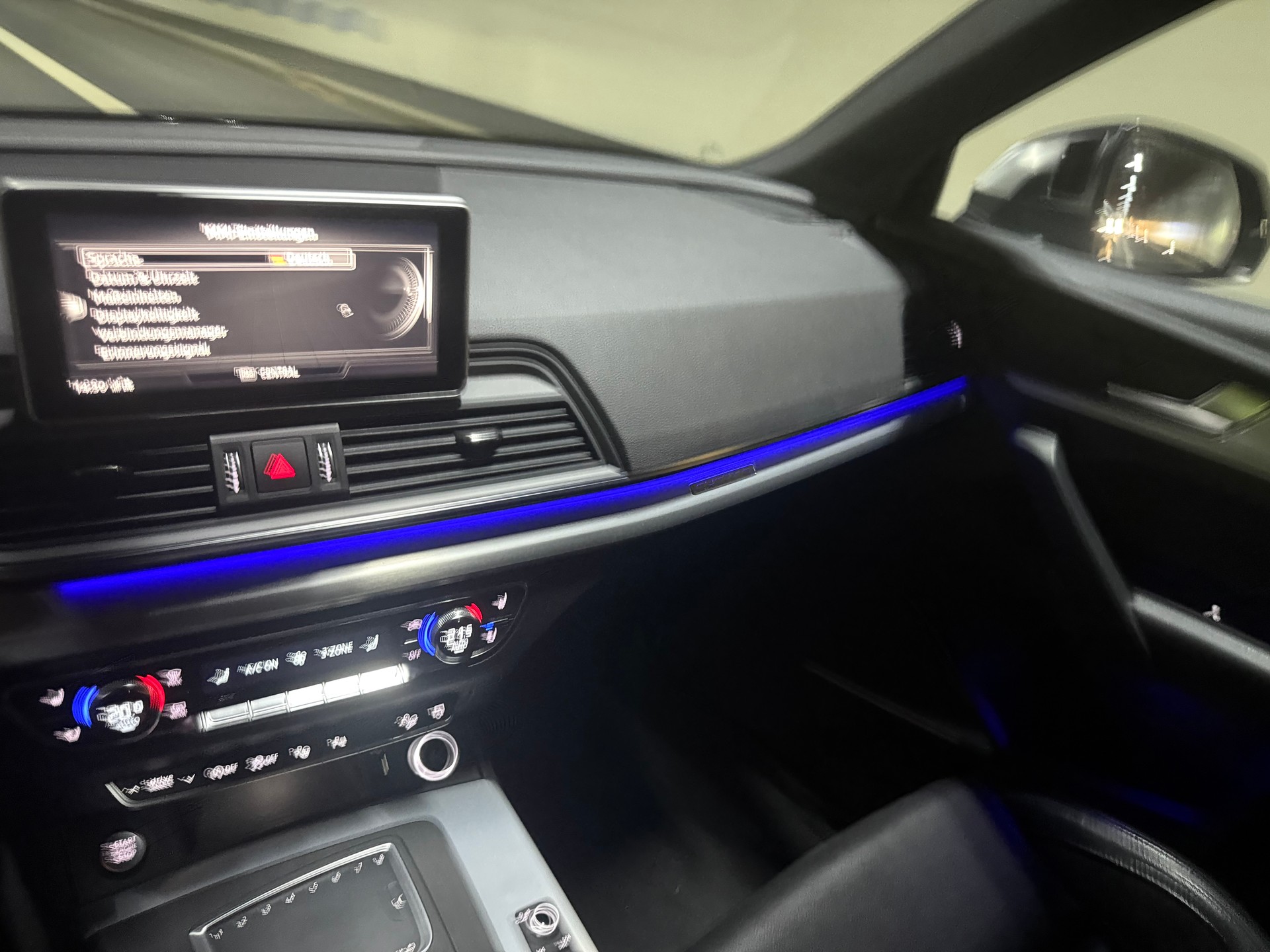 AUDI SQ5 TDI quattro tiptronic-image-17