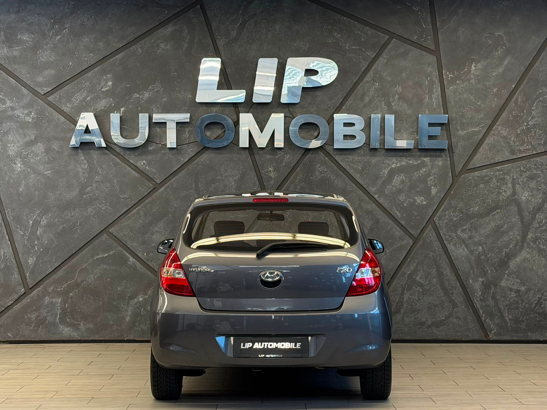 HYUNDAI i20 1.2 Comfort-image-6