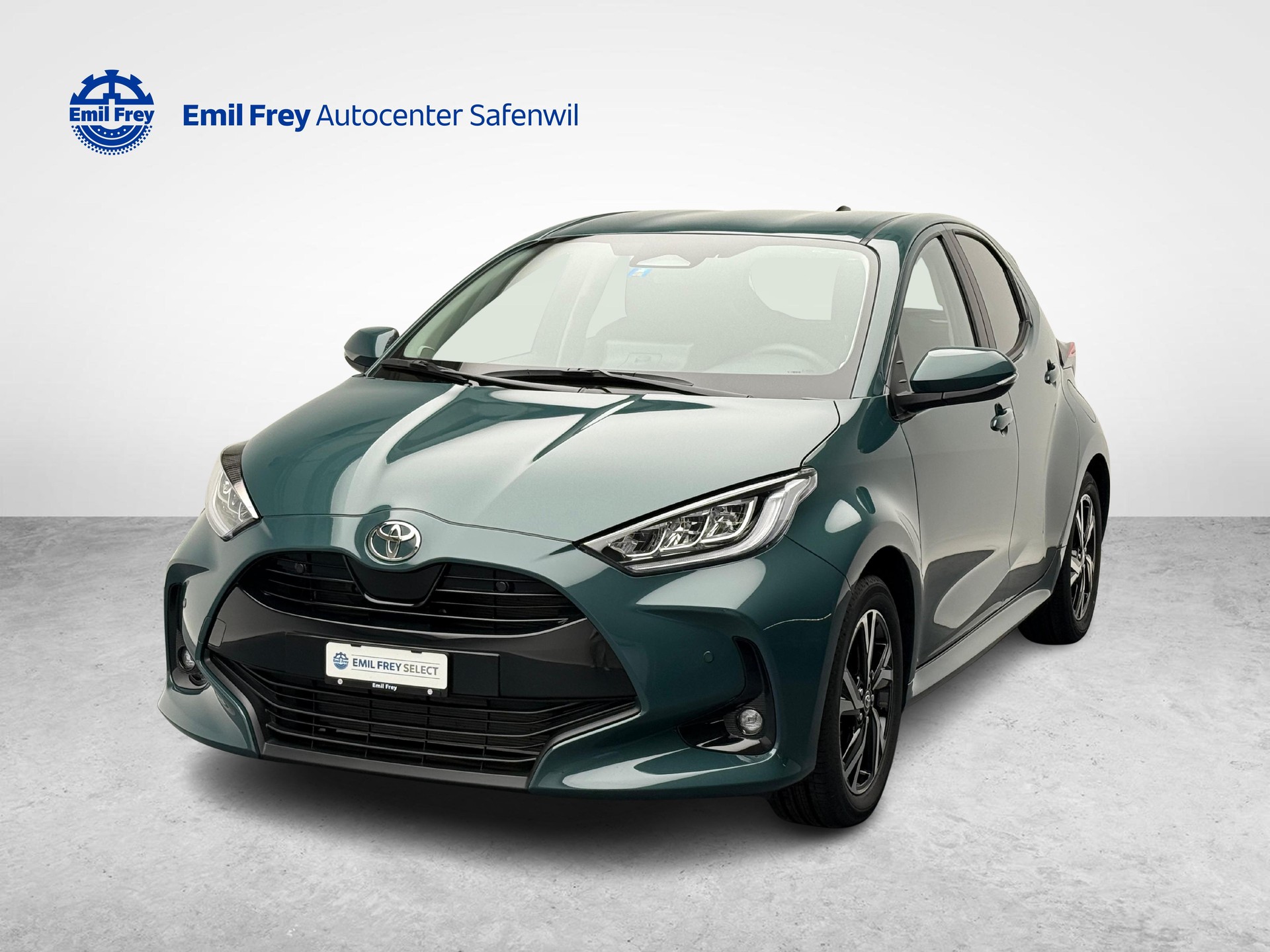 TOYOTA Yaris 1.5 VVT-i HSD Trend-image-0