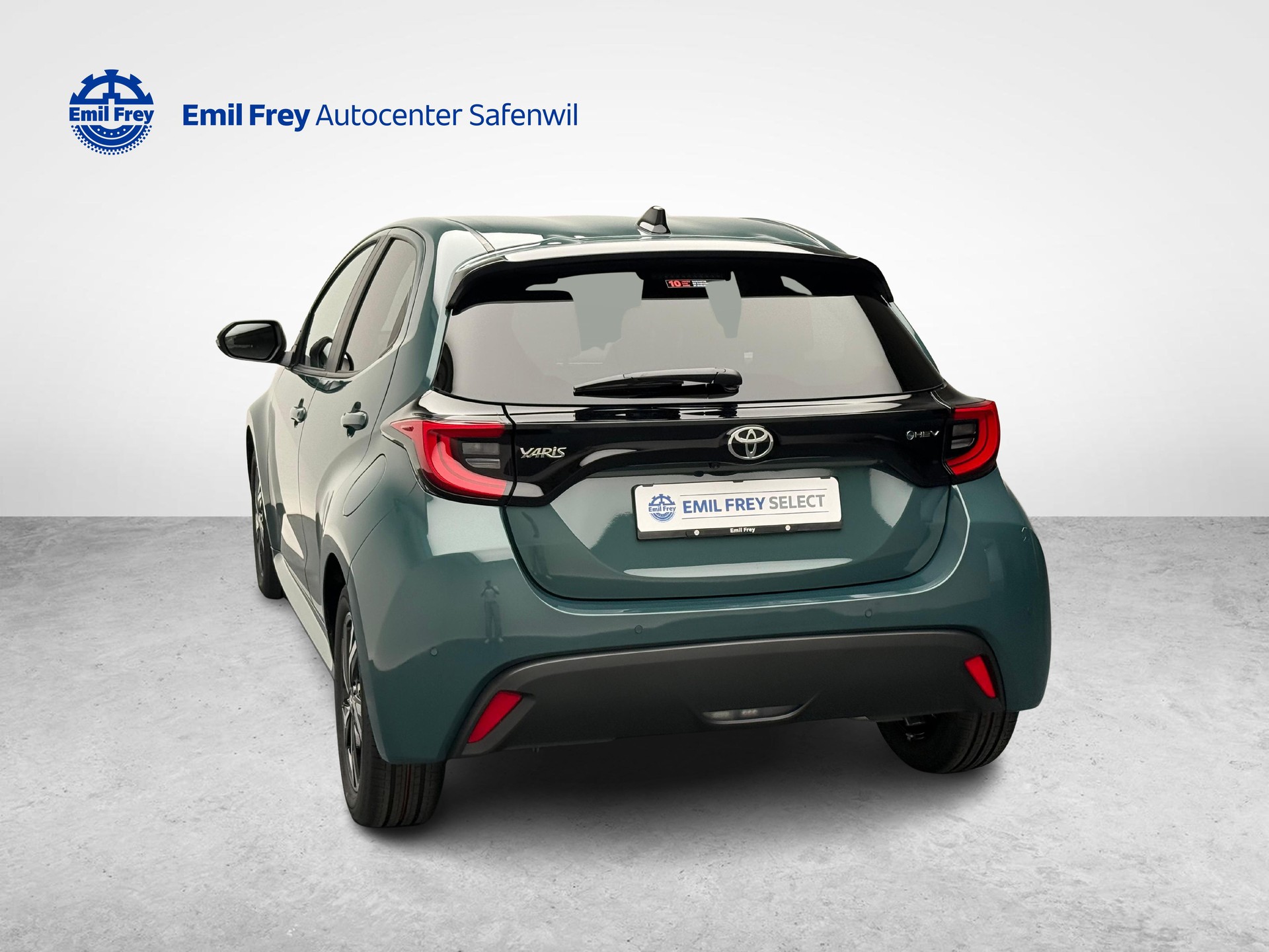 TOYOTA Yaris 1.5 VVT-i HSD Trend-image-2