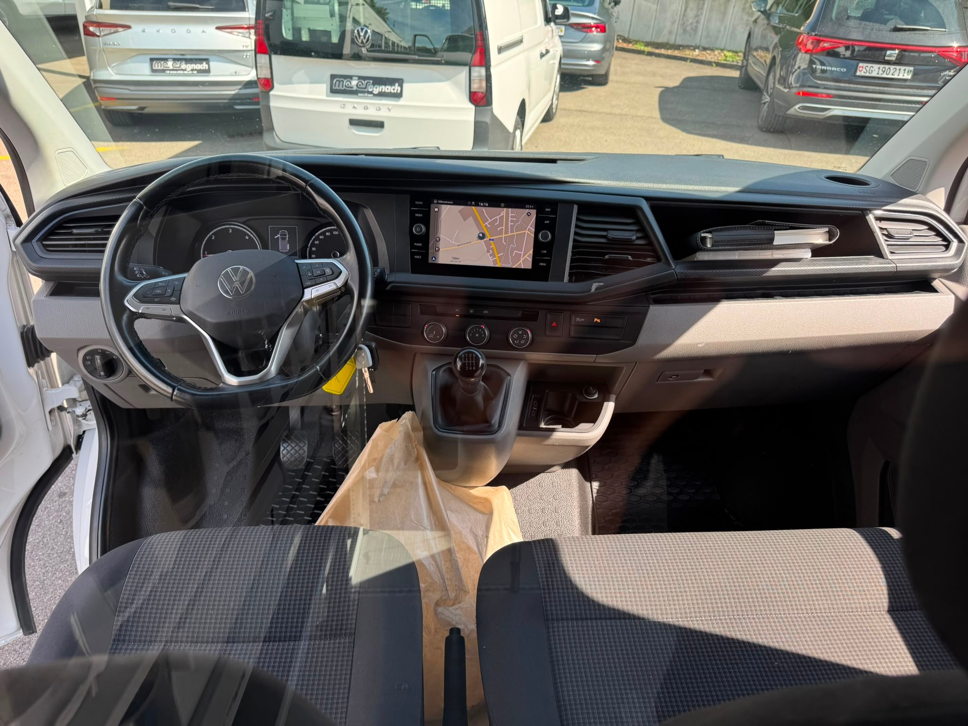 VW T6.1 2.0 TDI-image-10
