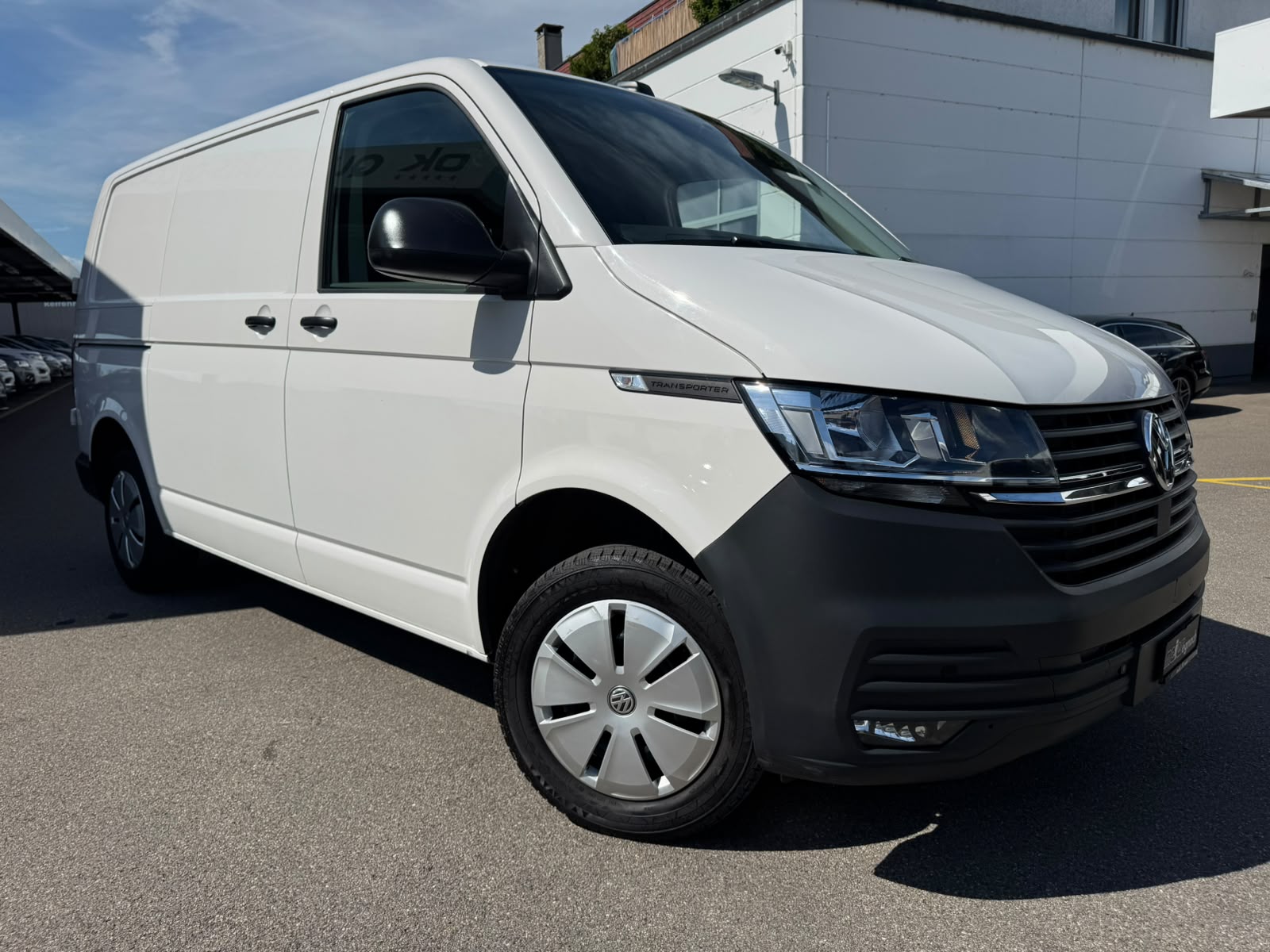VW T6.1 2.0 TDI-image-2