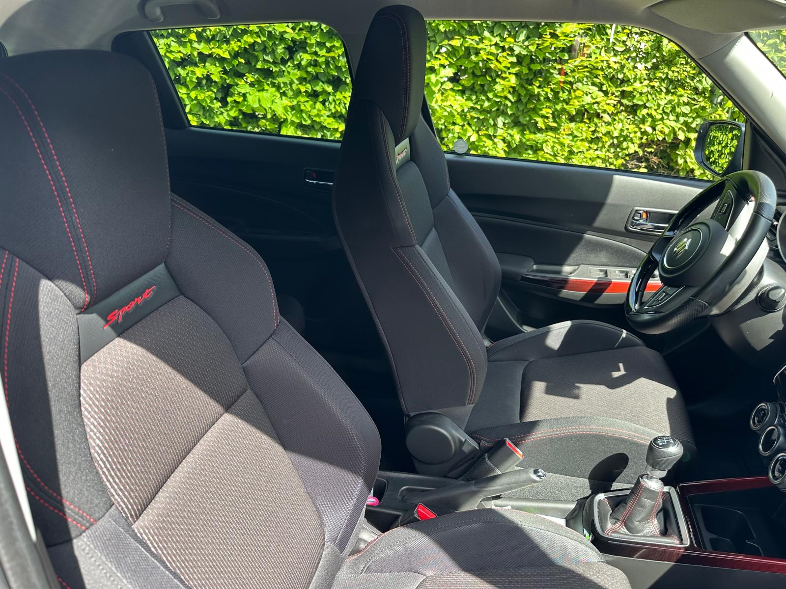 SUZUKI 1.4 T Sport Compact Top Hybrid-image-3