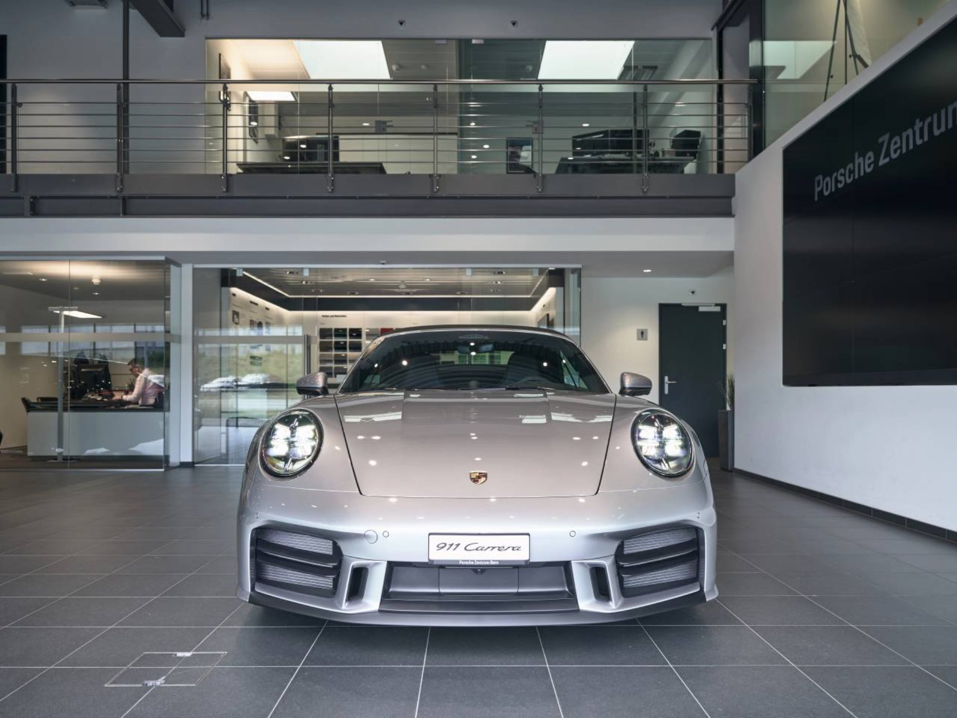 PORSCHE 911 Carrera Cabriolet-image-15