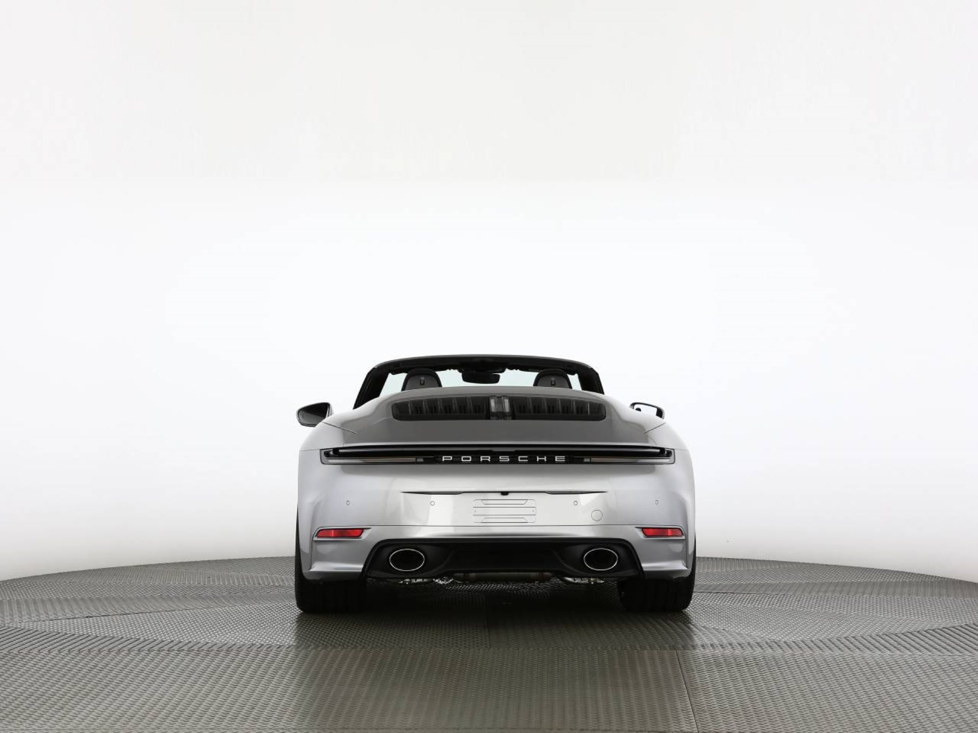 PORSCHE 911 Carrera Cabriolet-image-5