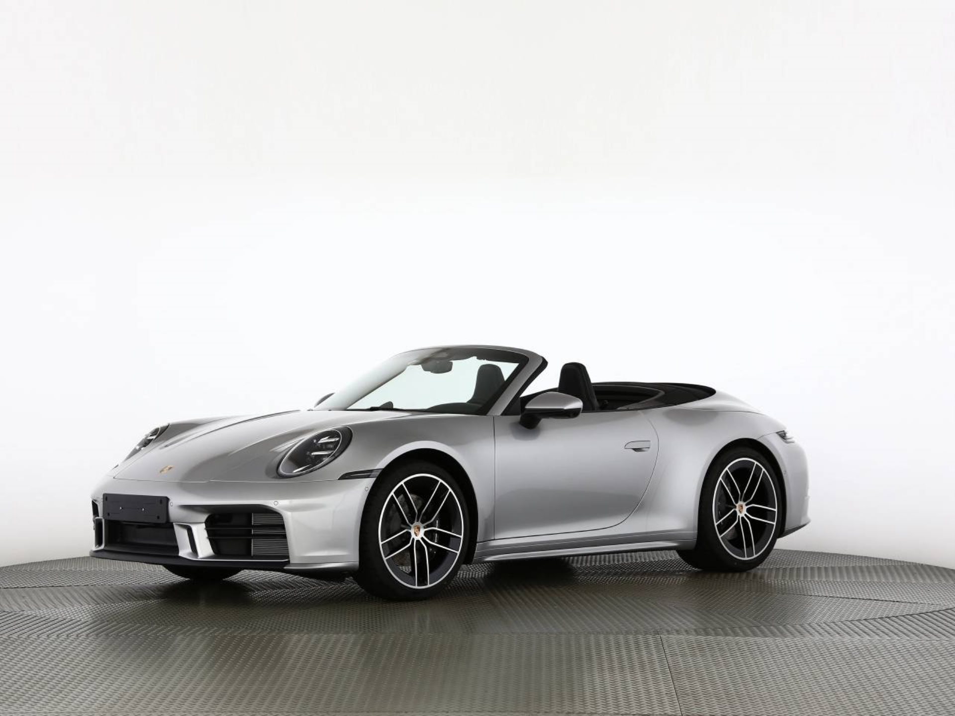 PORSCHE 911 Carrera Cabriolet-image-10