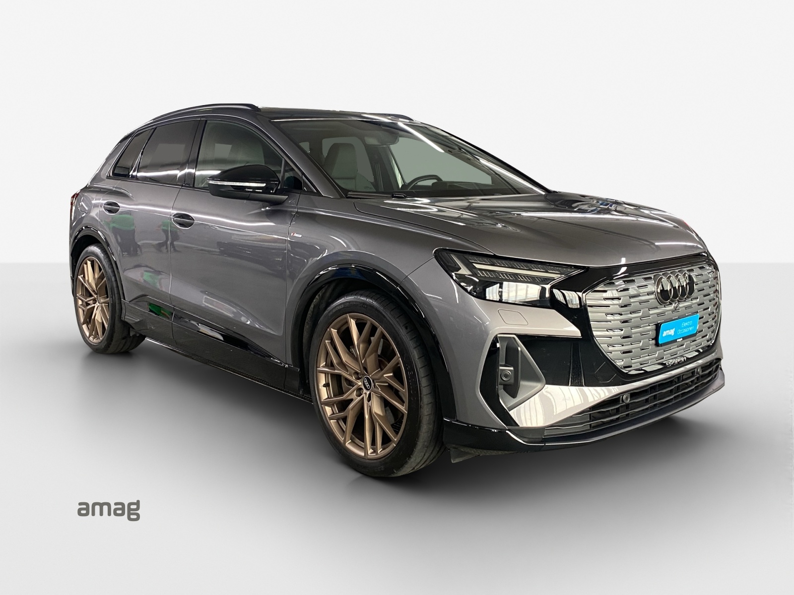 AUDI Q4 e-tron 50 quattro-image-6