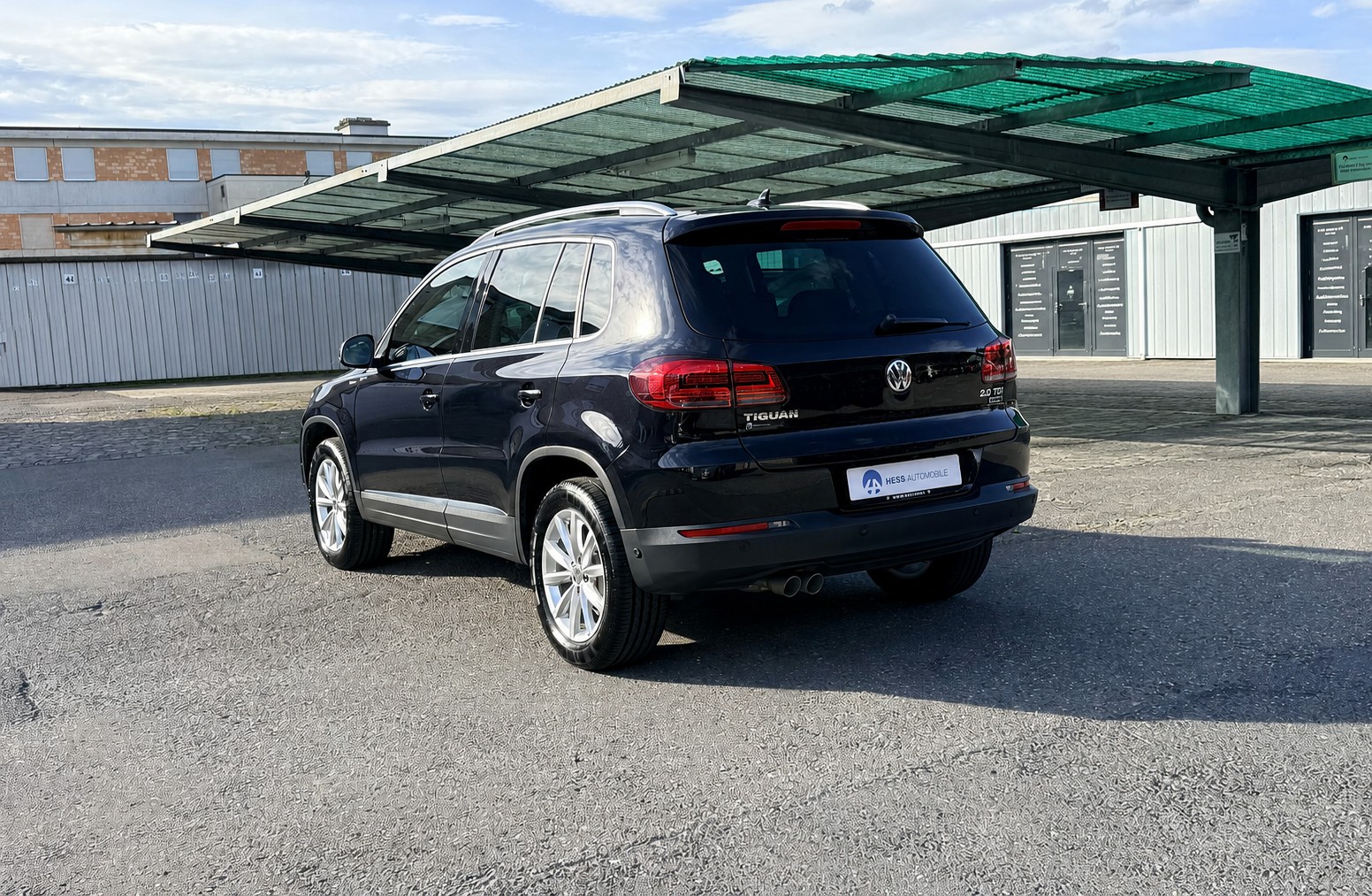 VW Tiguan 2.0 TDI Lounge 4Motion DSG Automat-showroom-element-3