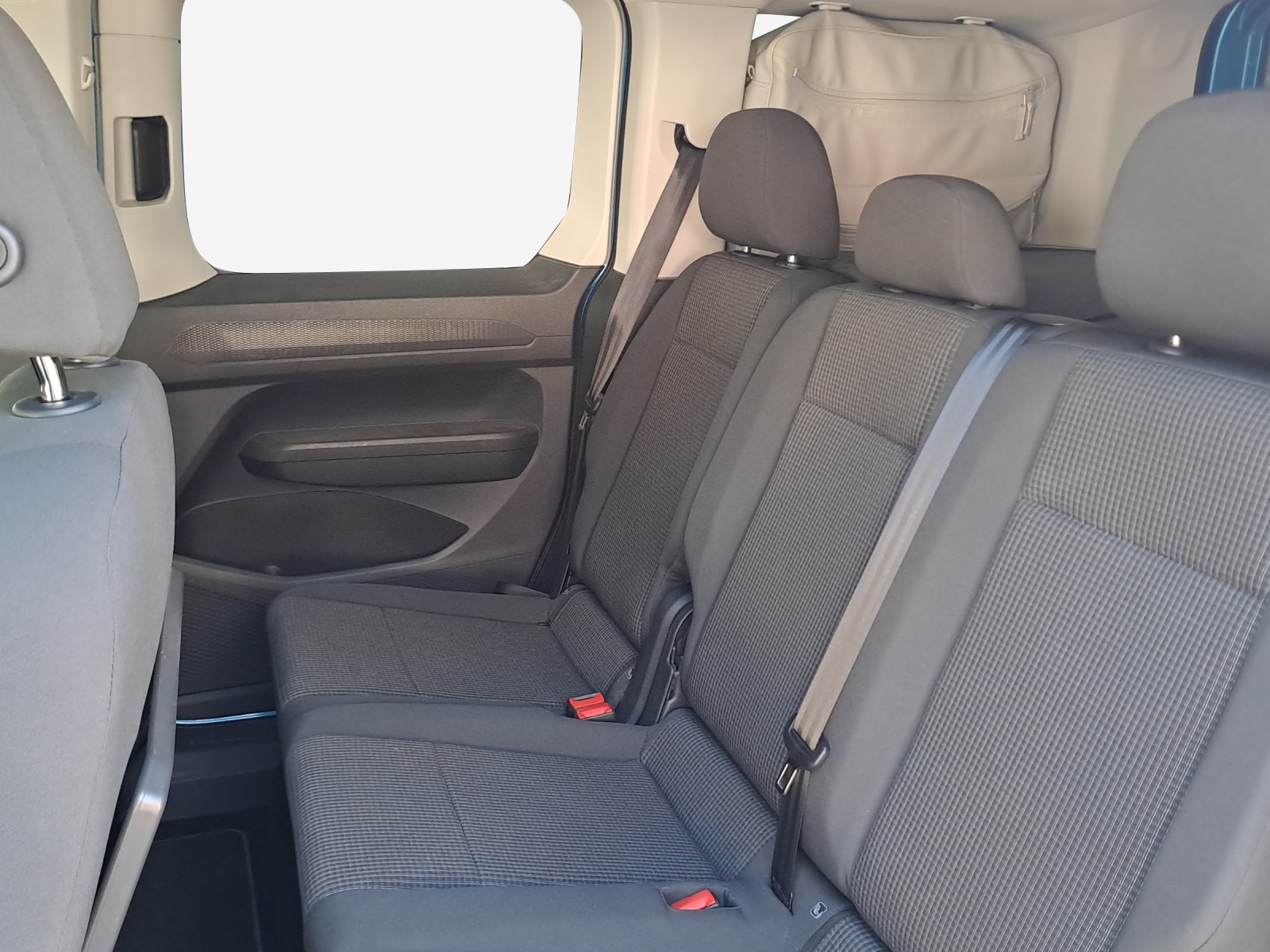 VW Caddy 2.0 TDI California Spirit DSG-image-11