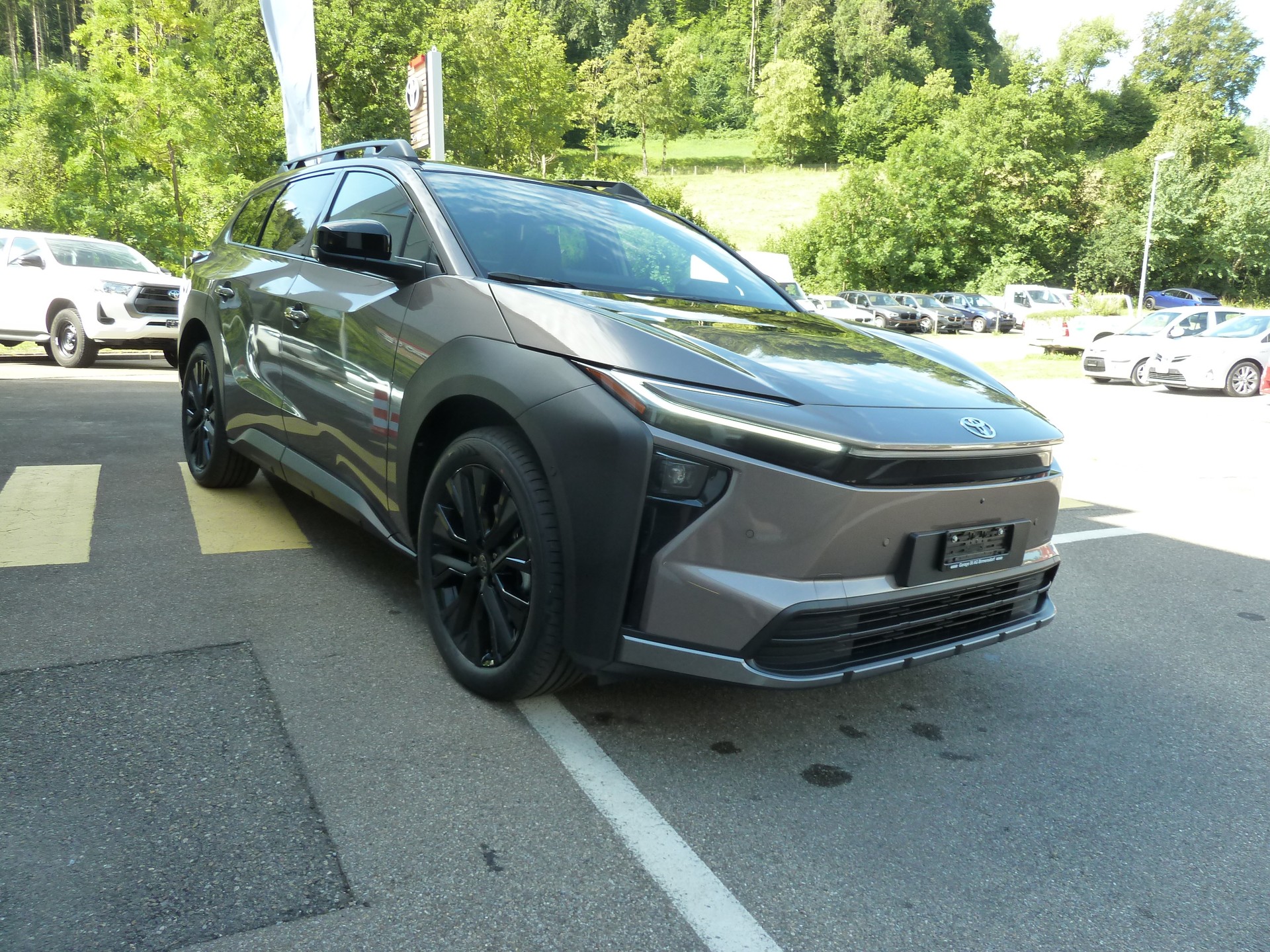 TOYOTA BZ4X TOURING Prmium AWD (4x4)-image-11