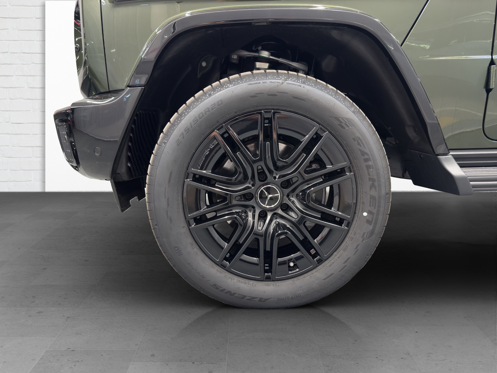 MERCEDES-BENZ G 450d-image-5